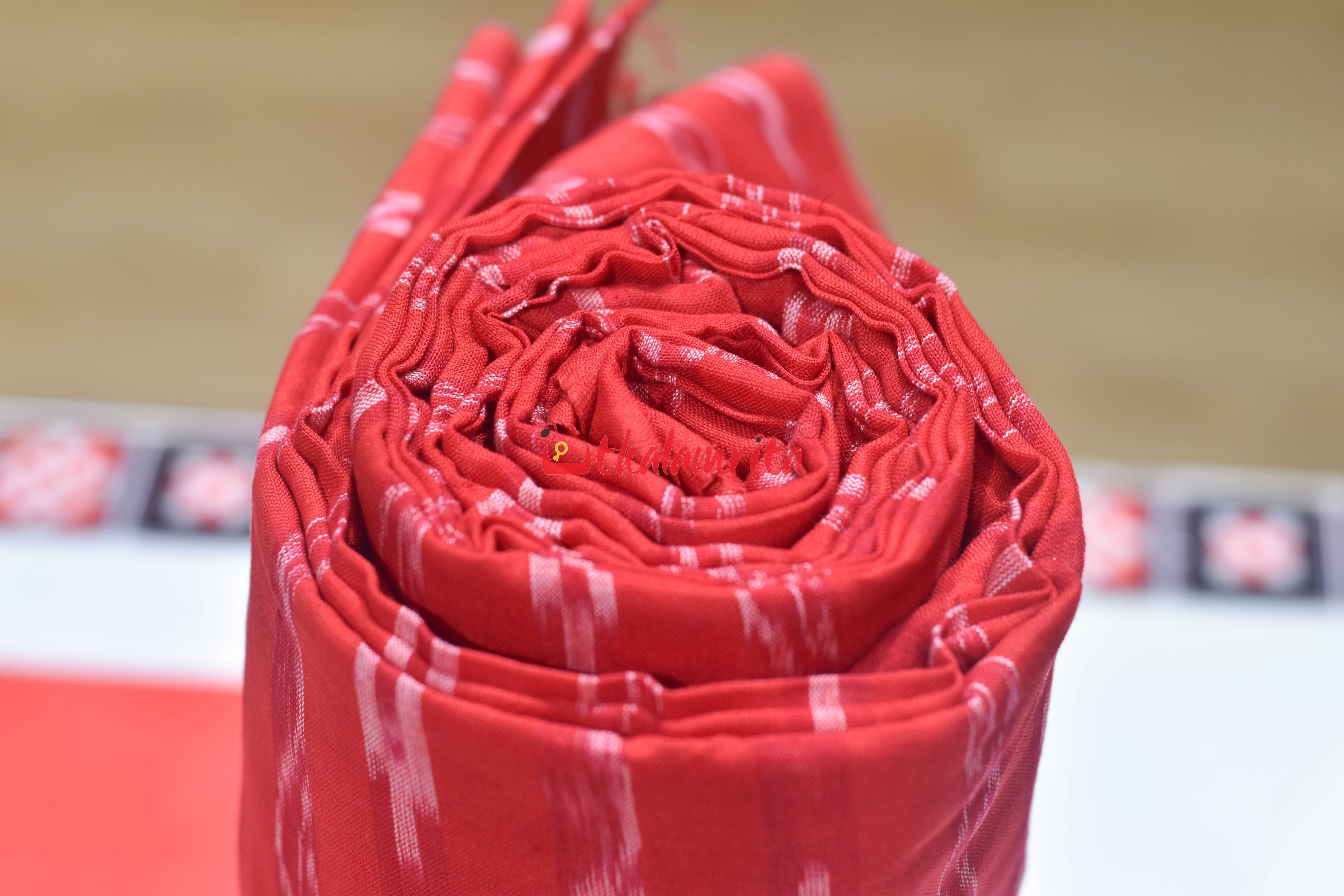 Red Lata Pasapali Cotton (Fabric)