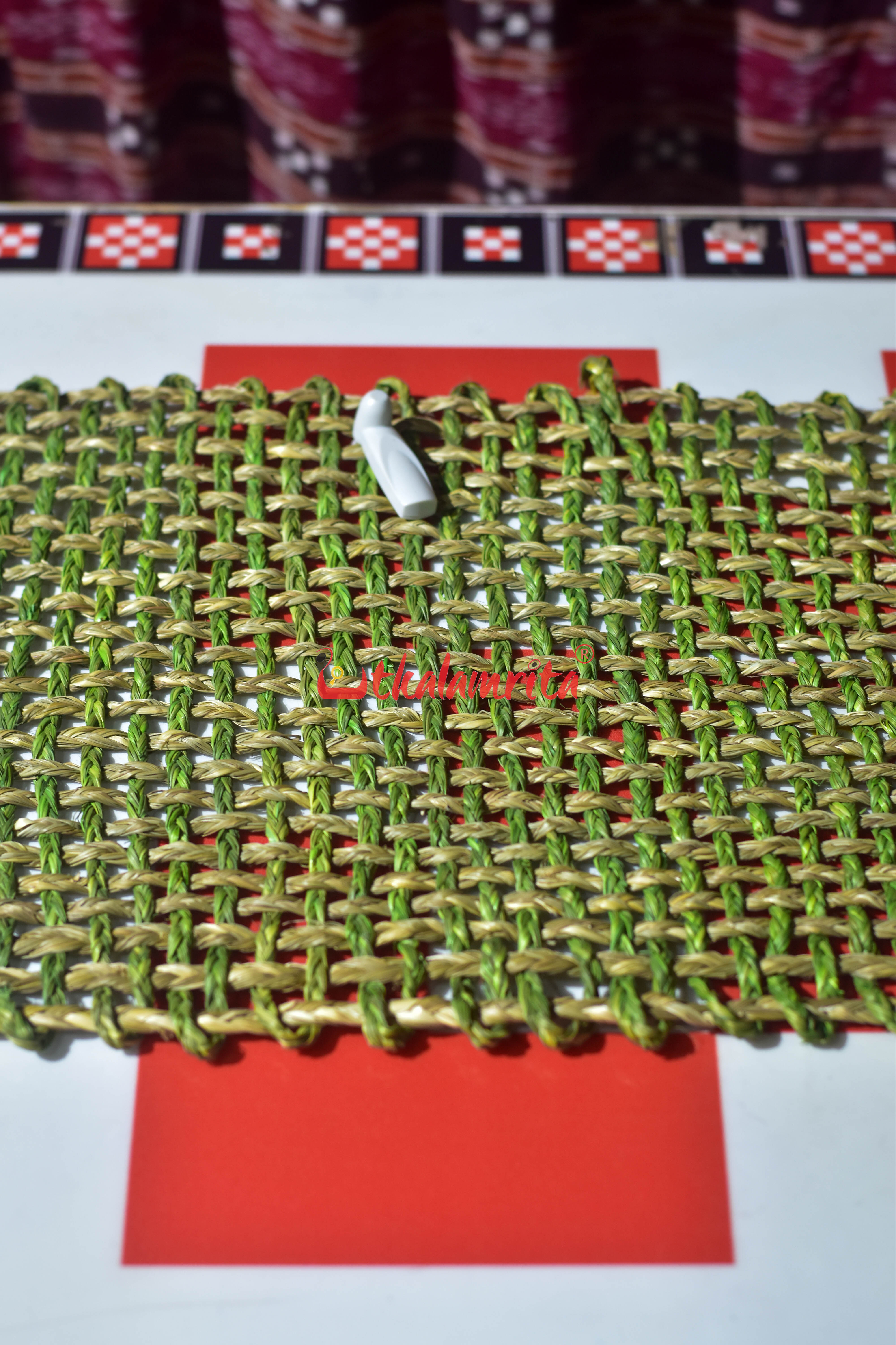 Sabai Grass Jali Mat Single Layer (Green & Natural)