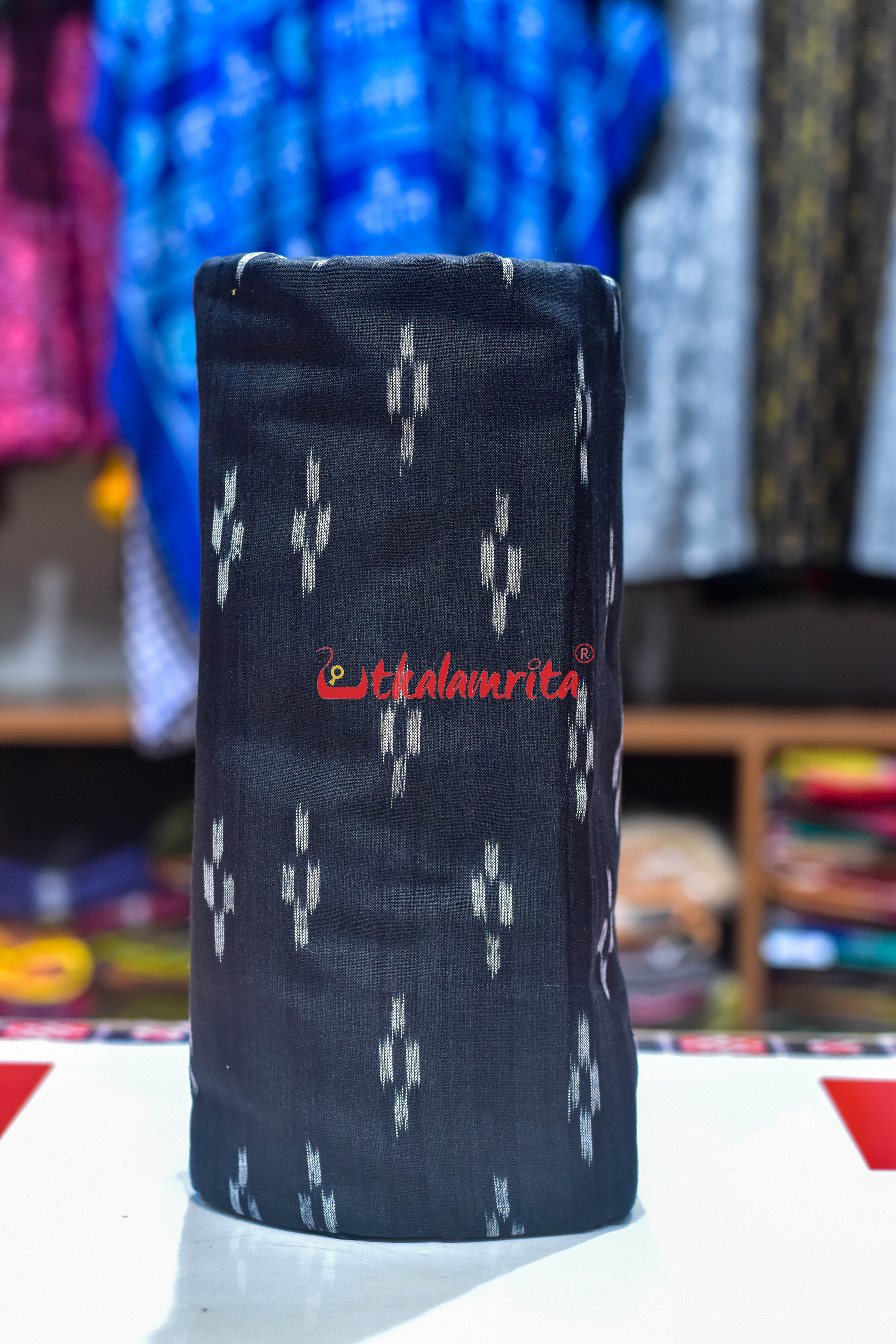 Black Small Pasapali Cotton (Fabric)