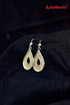 Silver Filigree Teardrops (Danglers)