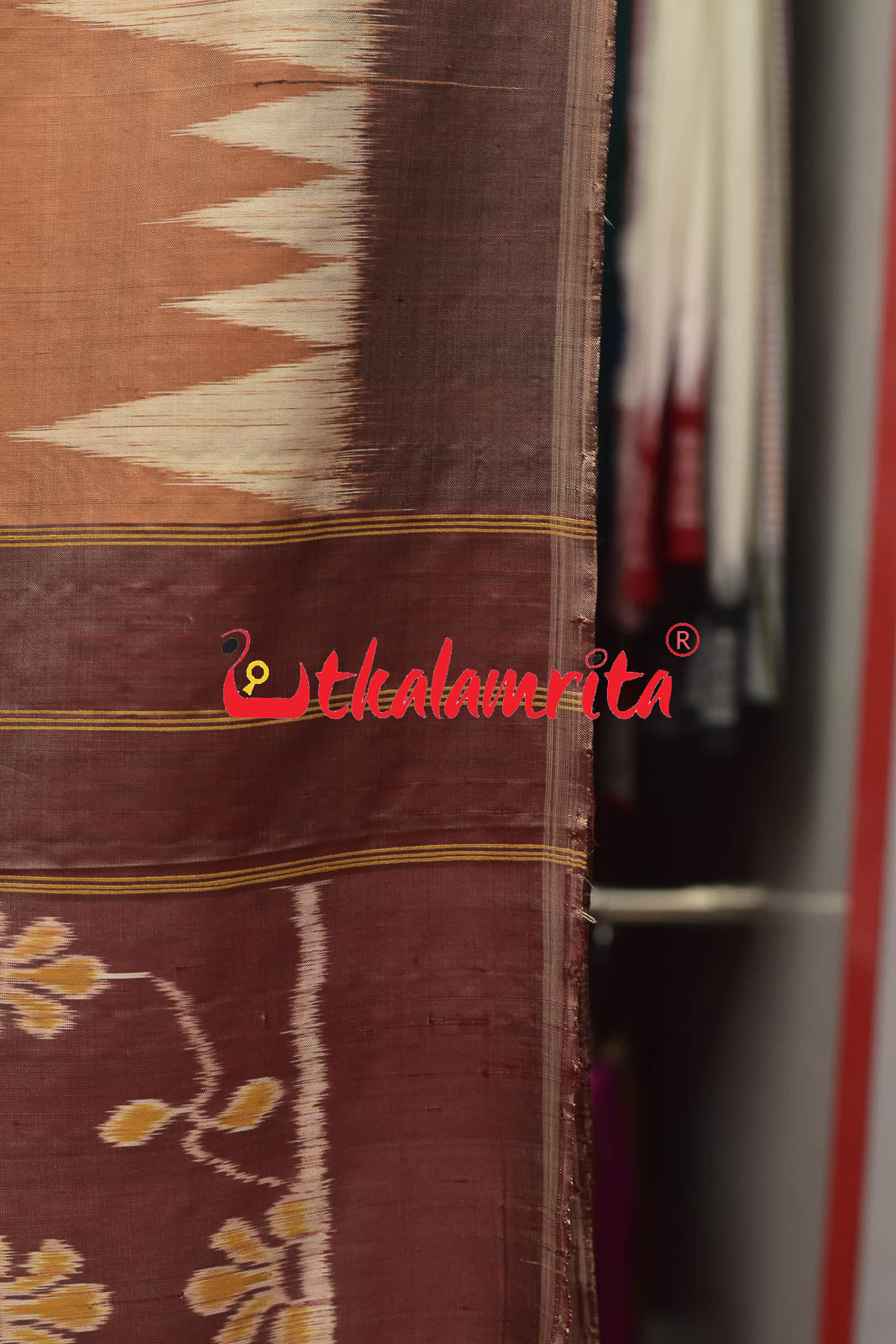 Natural Dye Plain Kumbha Khandua Silk Saree