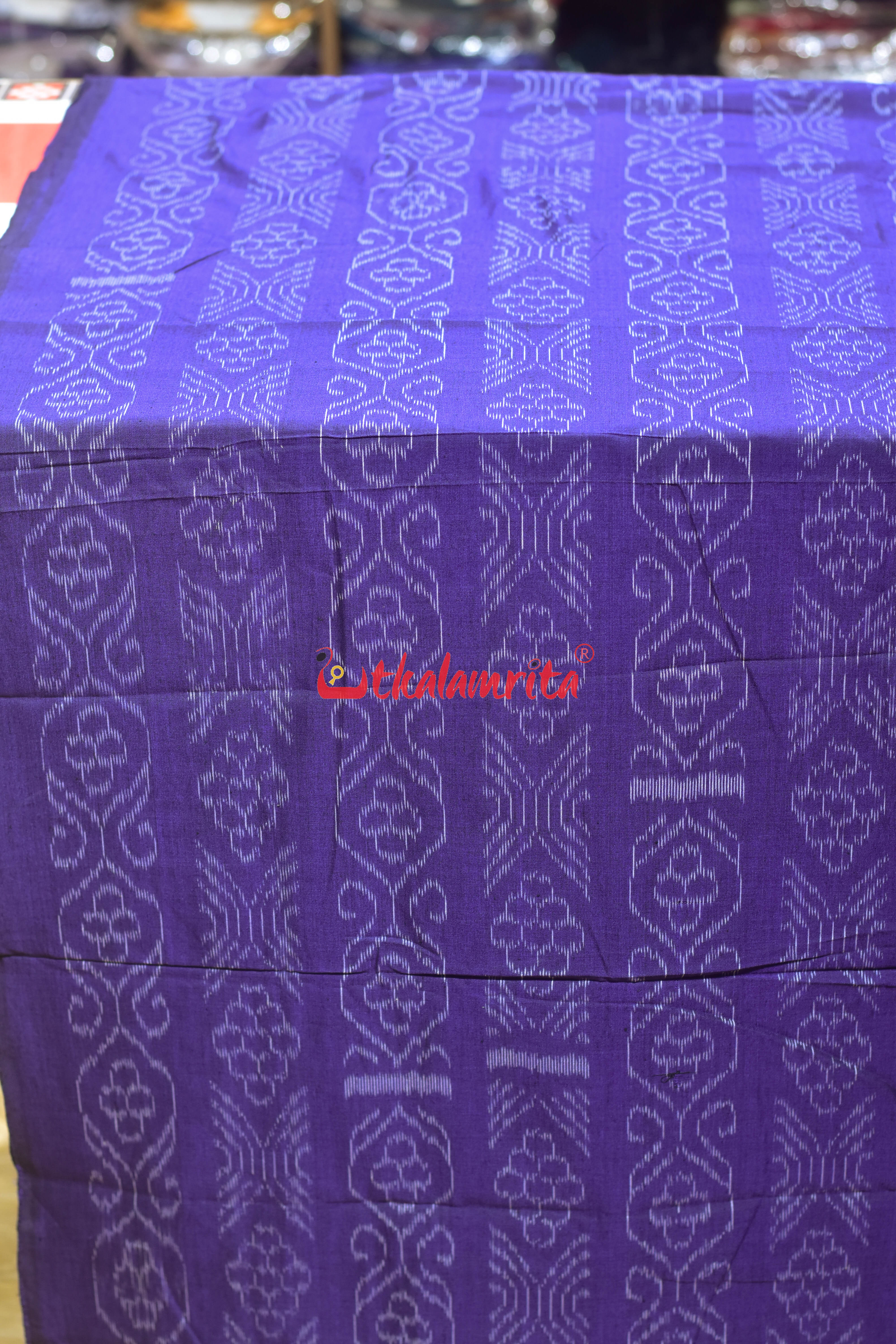 Flower Bandha on Violet (Fabric)