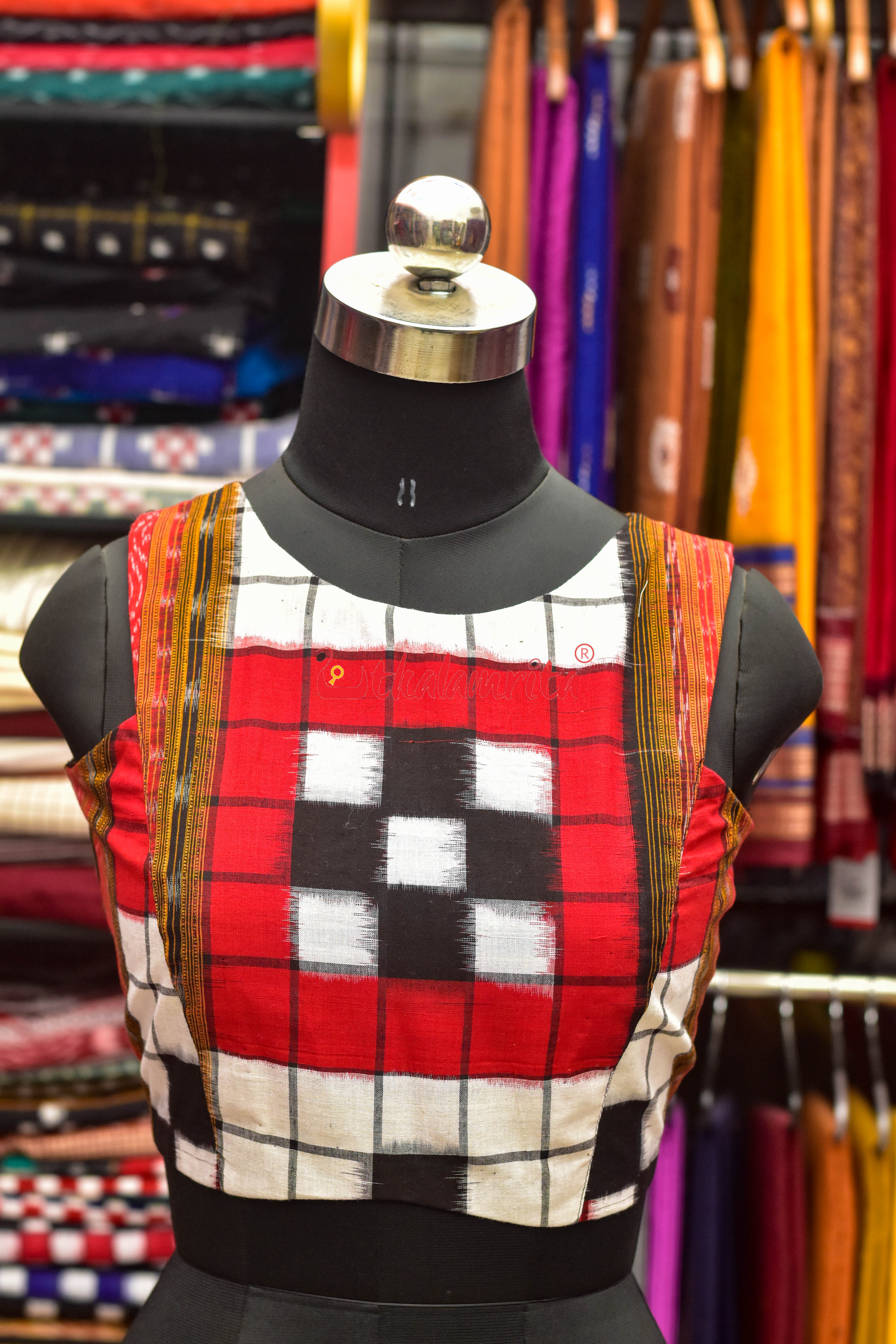 Contrast Bichitrapuri RBW Sleeveless (Blouse)