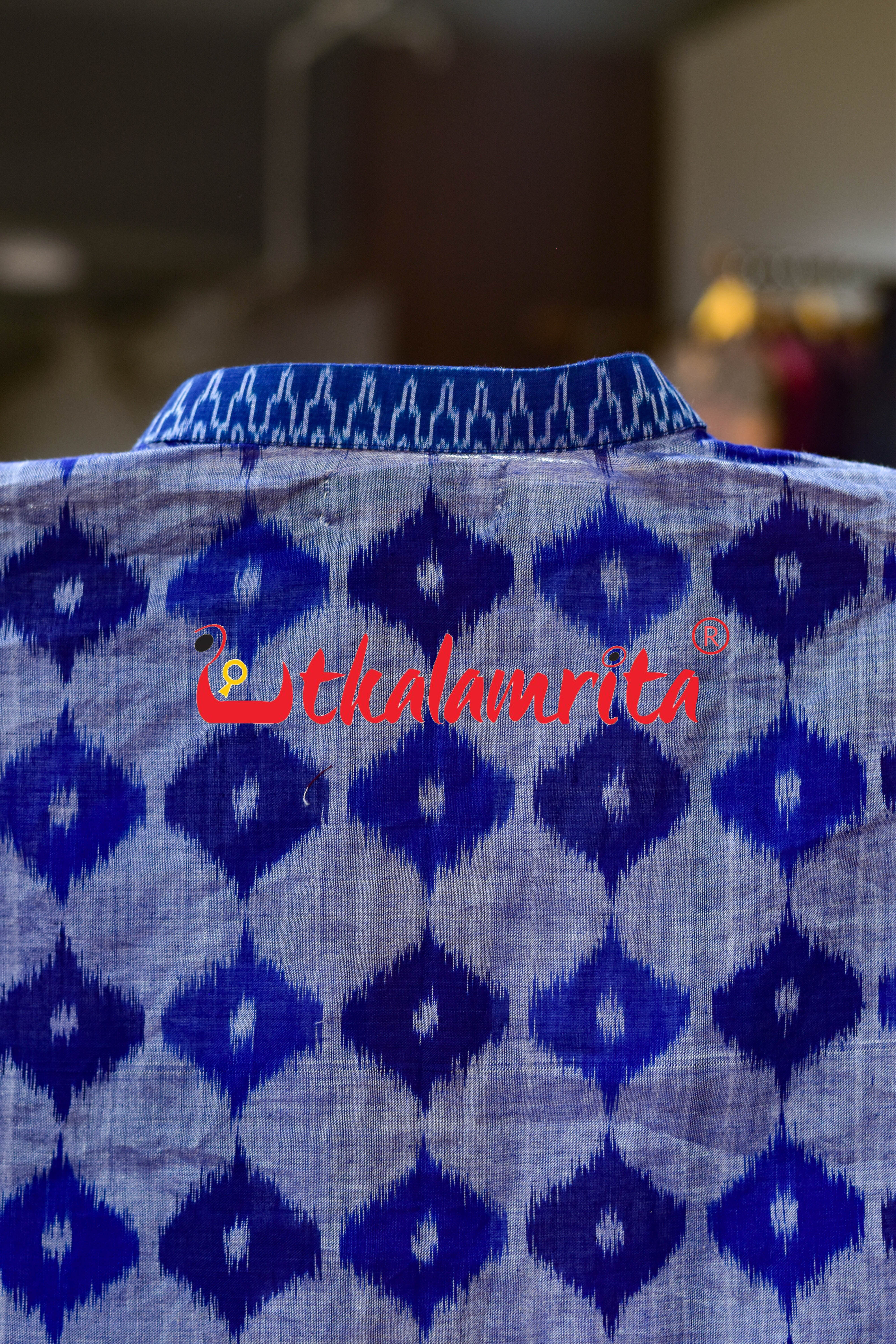 Blue 3D Illusions Ikat Odia Alphabets (Men's Short Kurta)