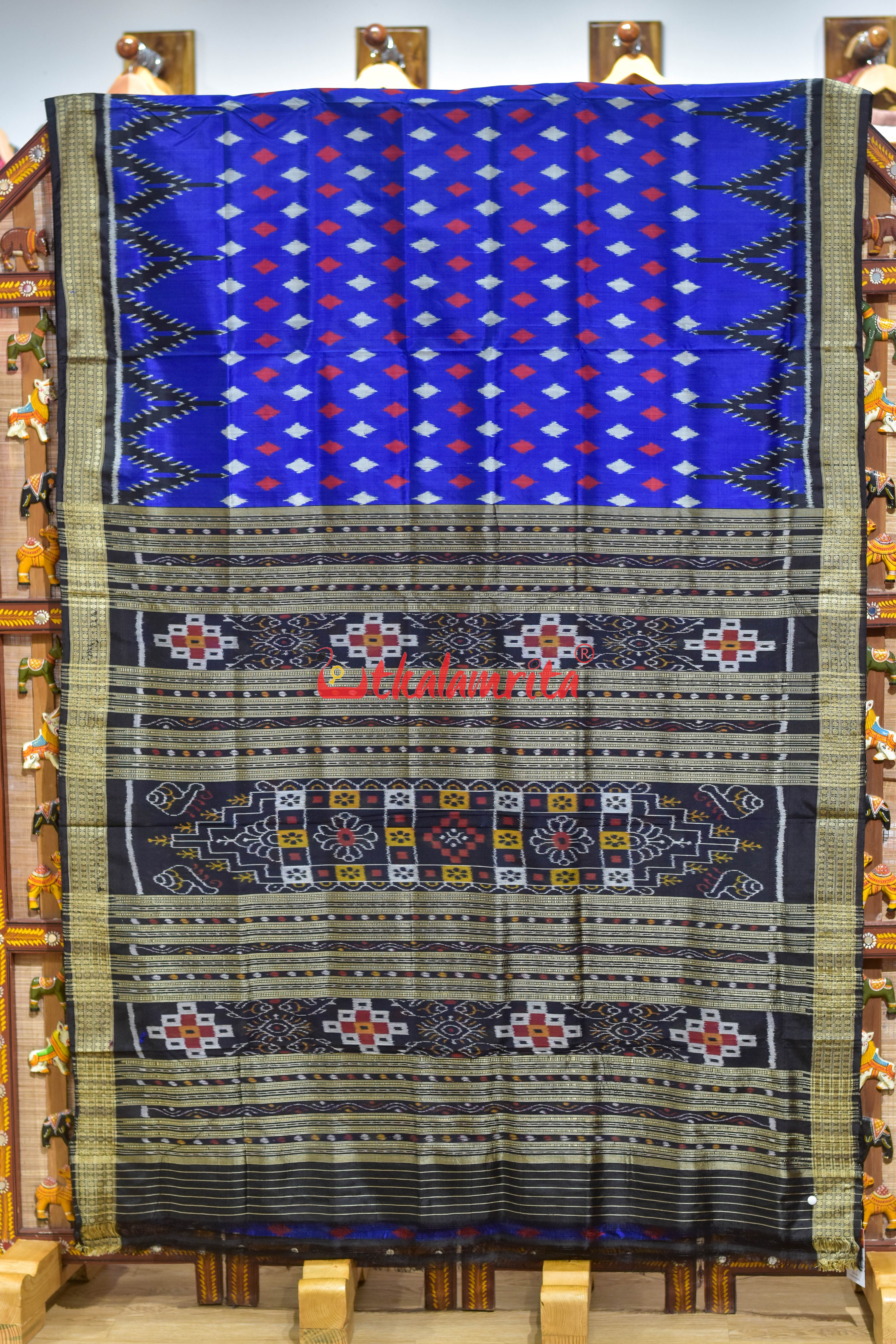 Dotty Thikiri Blue with Big Kumbha Khandua Silk Saree