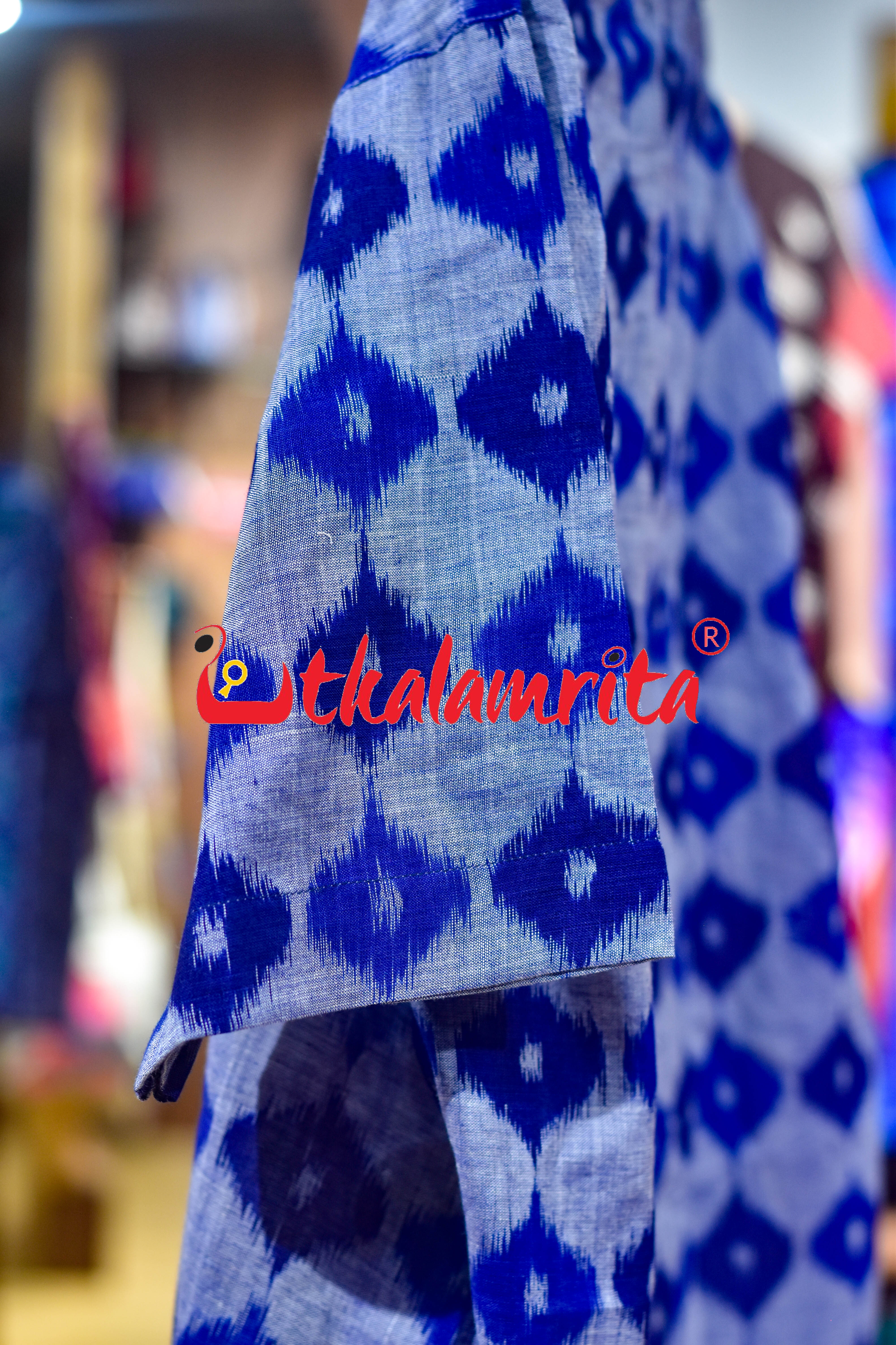 Blue 3D Illusions Ikat Odia Alphabets (Men's Short Kurta)