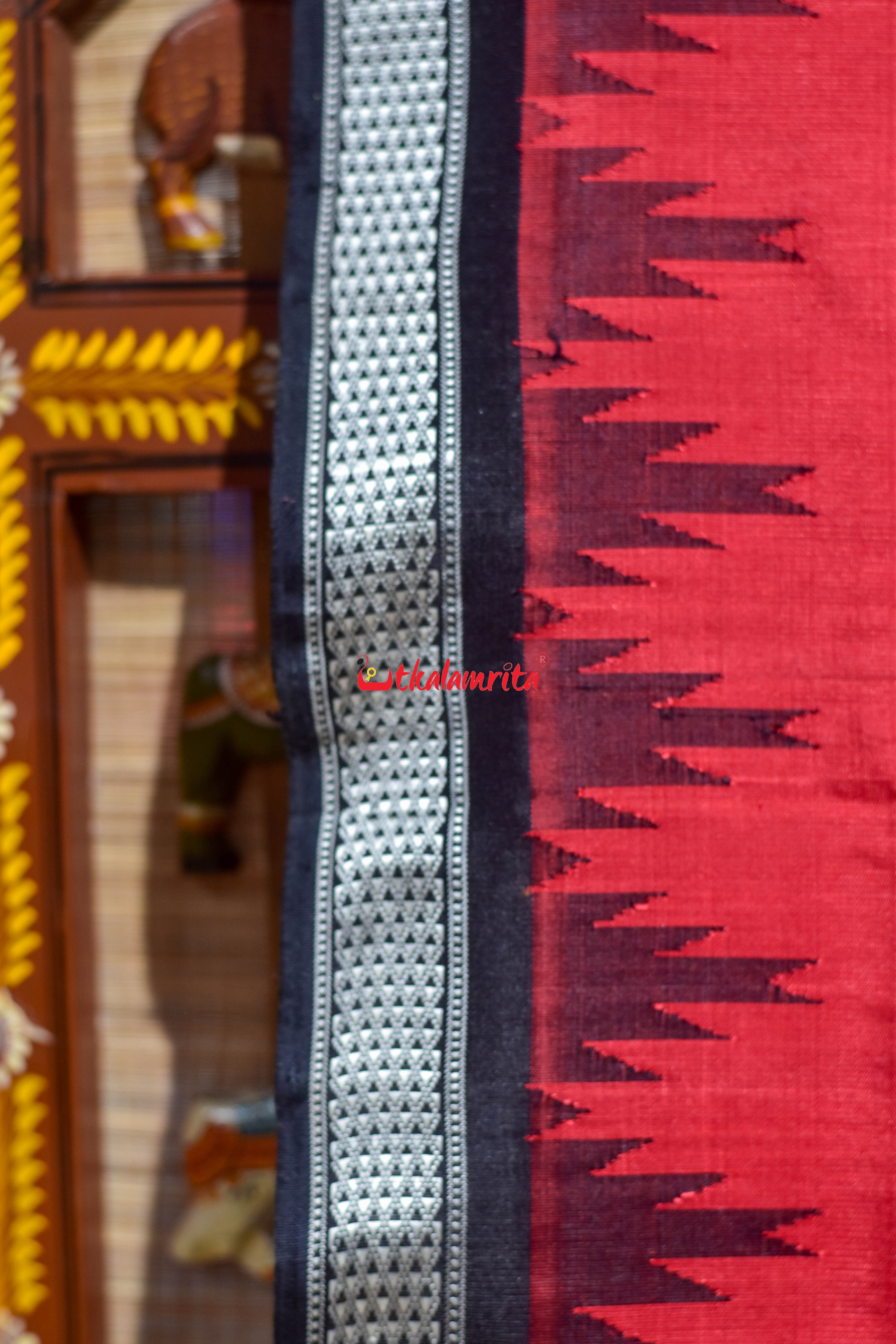 Red Black Single Anchal Berhampuri Silk Saree