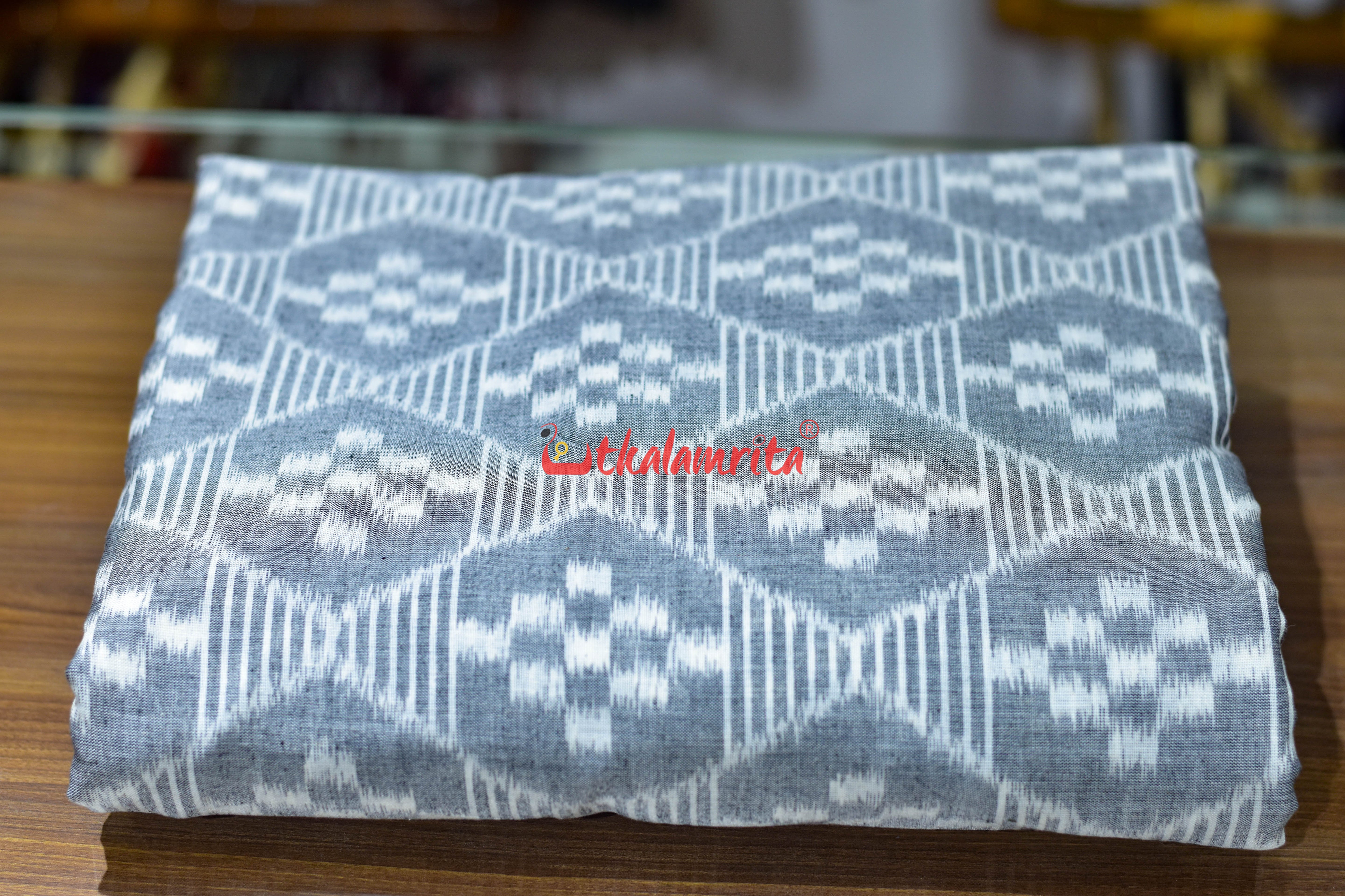 Grey Single Ikat Pasapali Cotton (Fabric)
