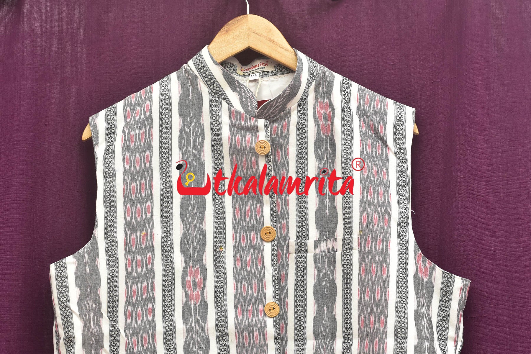 Grey and Red Bandha on White (Men's Jacket)