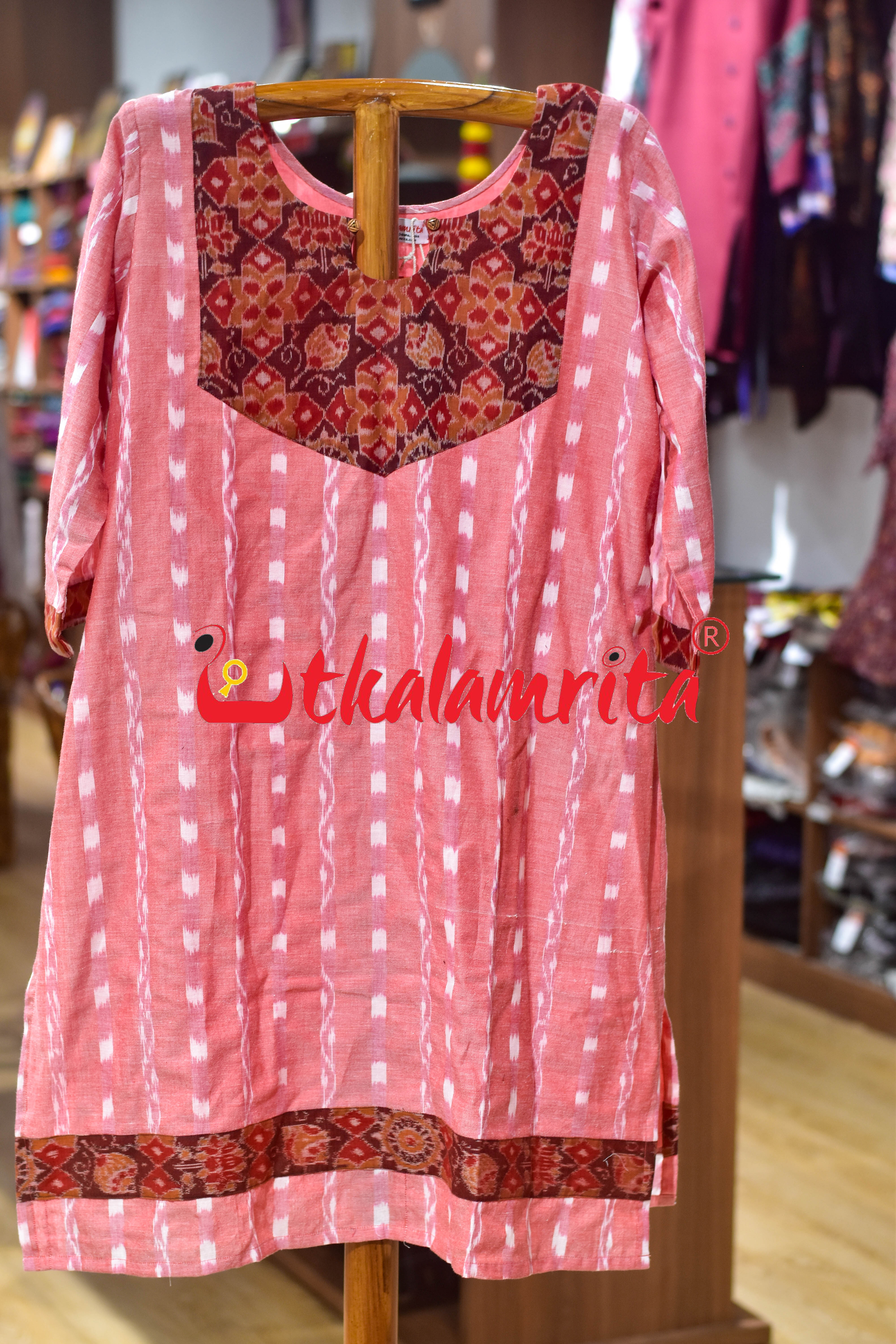 Peach Tipa Mala Padma Sankha (Ladies' Kurti)