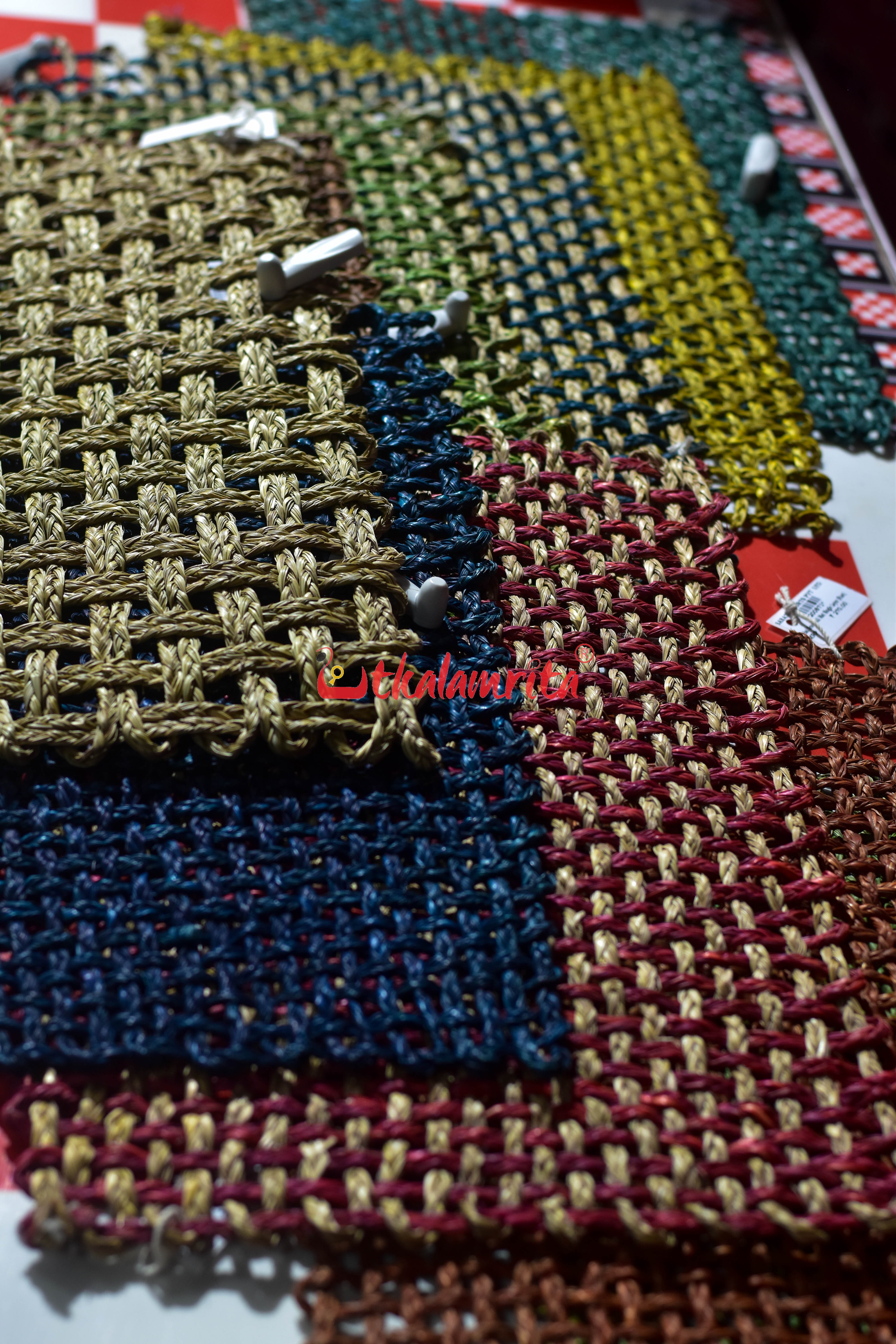 Sabai Grass Jali Mat Single Layer (Teal & Natural)