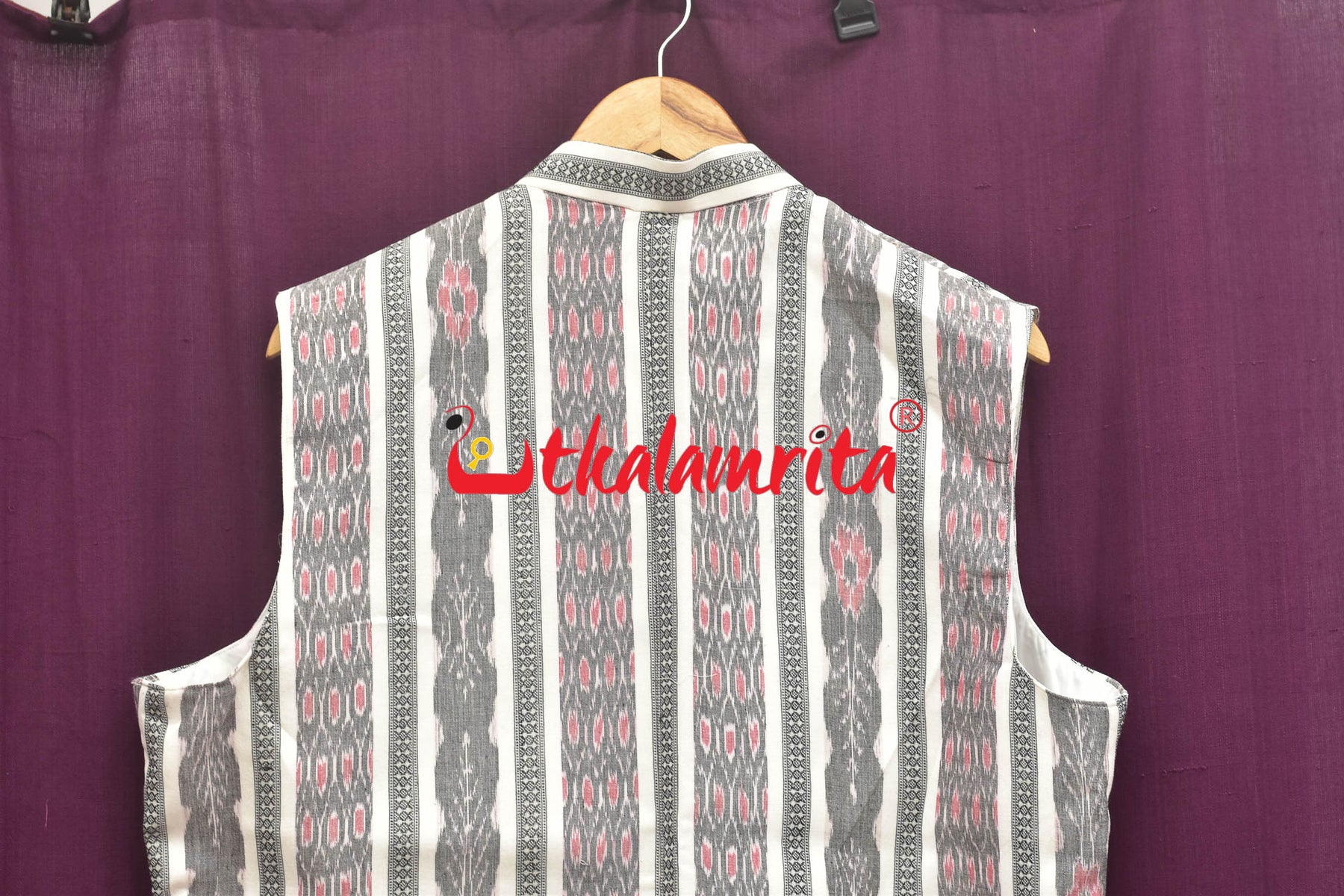 Grey and Red Bandha on White (Men's Jacket)