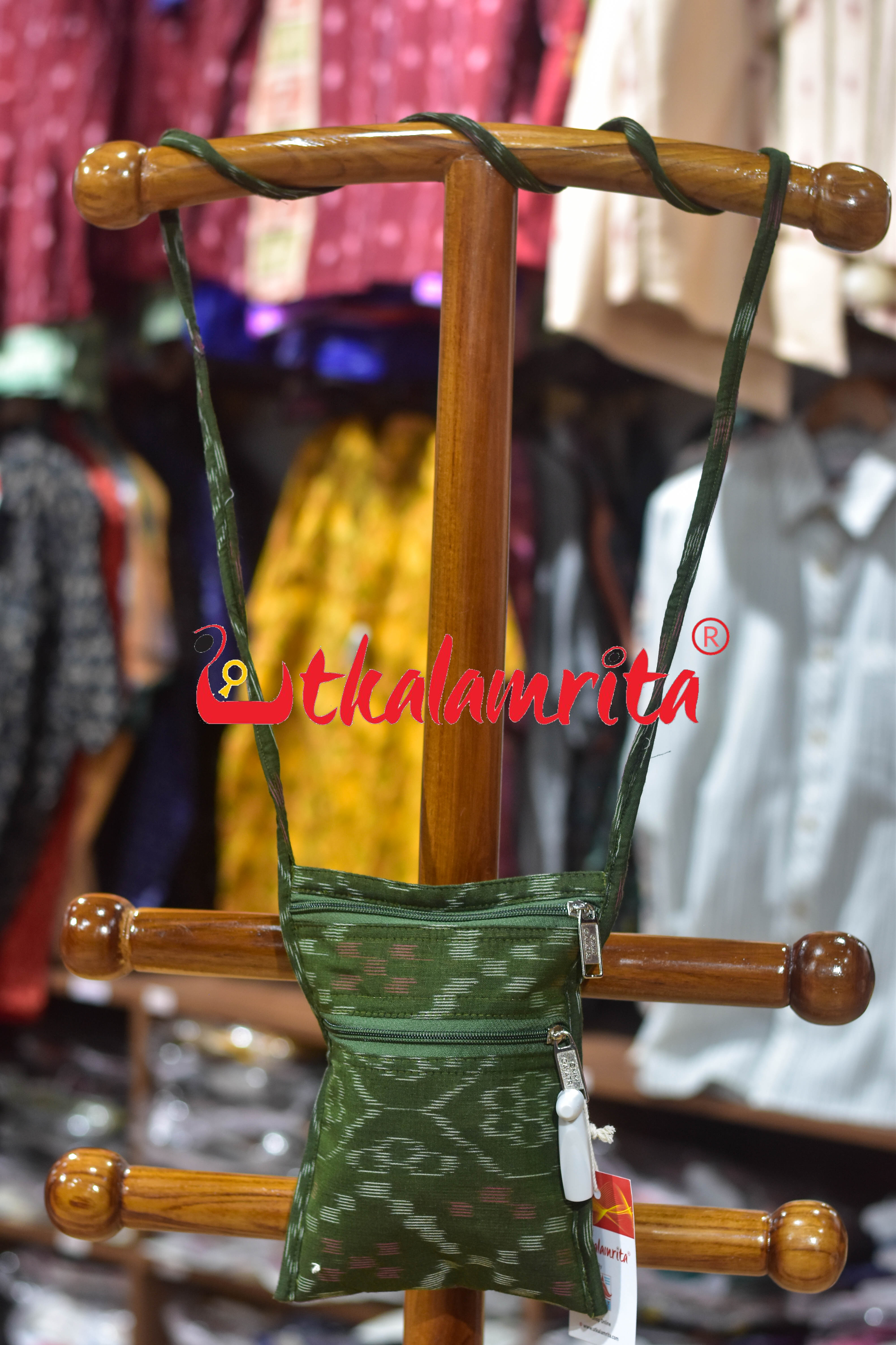 Mehndi Wavy Flower Bandha Mobile Sling Bag