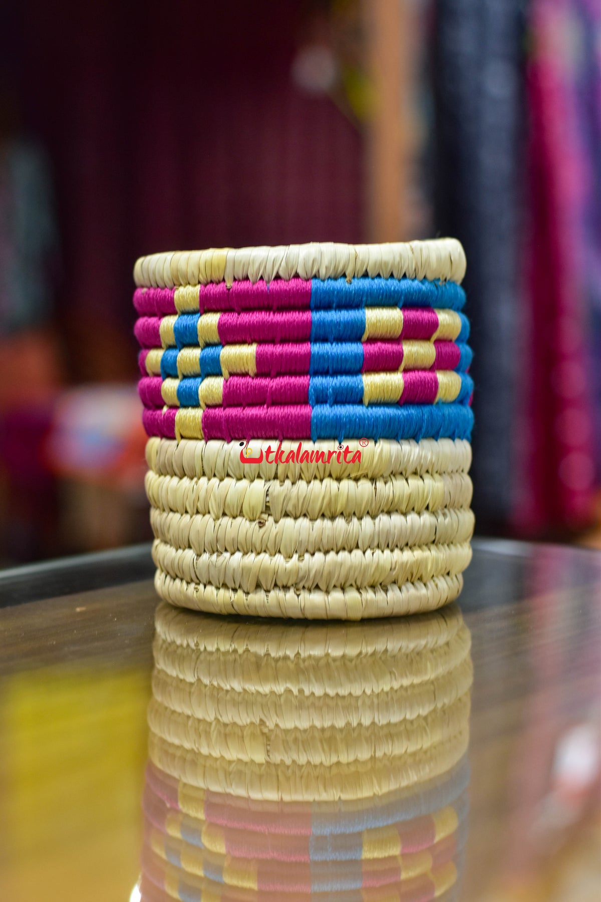 Sabai Grass Blue Pink Pasapali Pen Stand