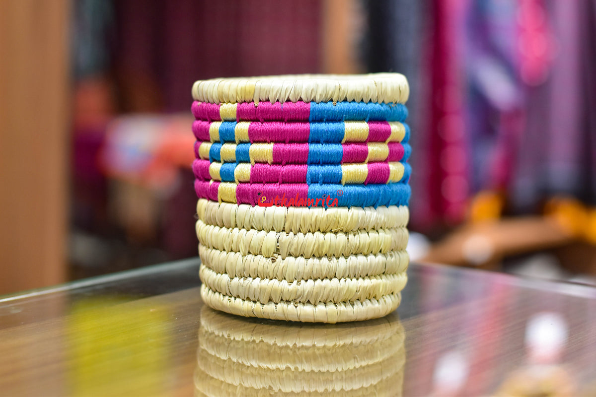 Sabai Grass Blue Pink Pasapali Pen Stand