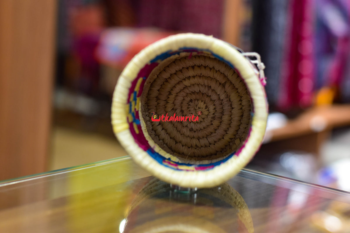 Sabai Grass Blue Pink Pasapali Pen Stand