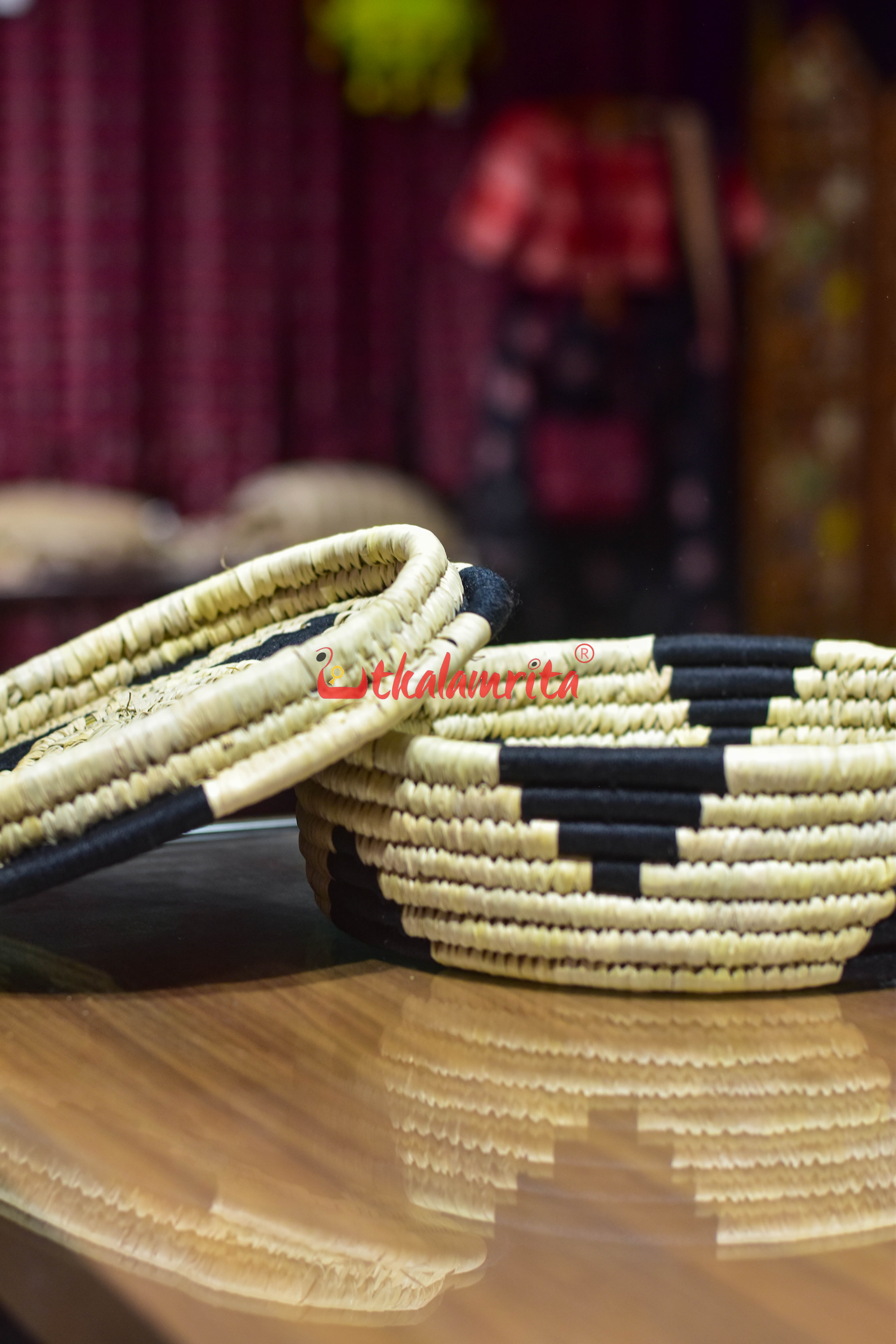 Leo Sabai Grass Roti Box (Black)