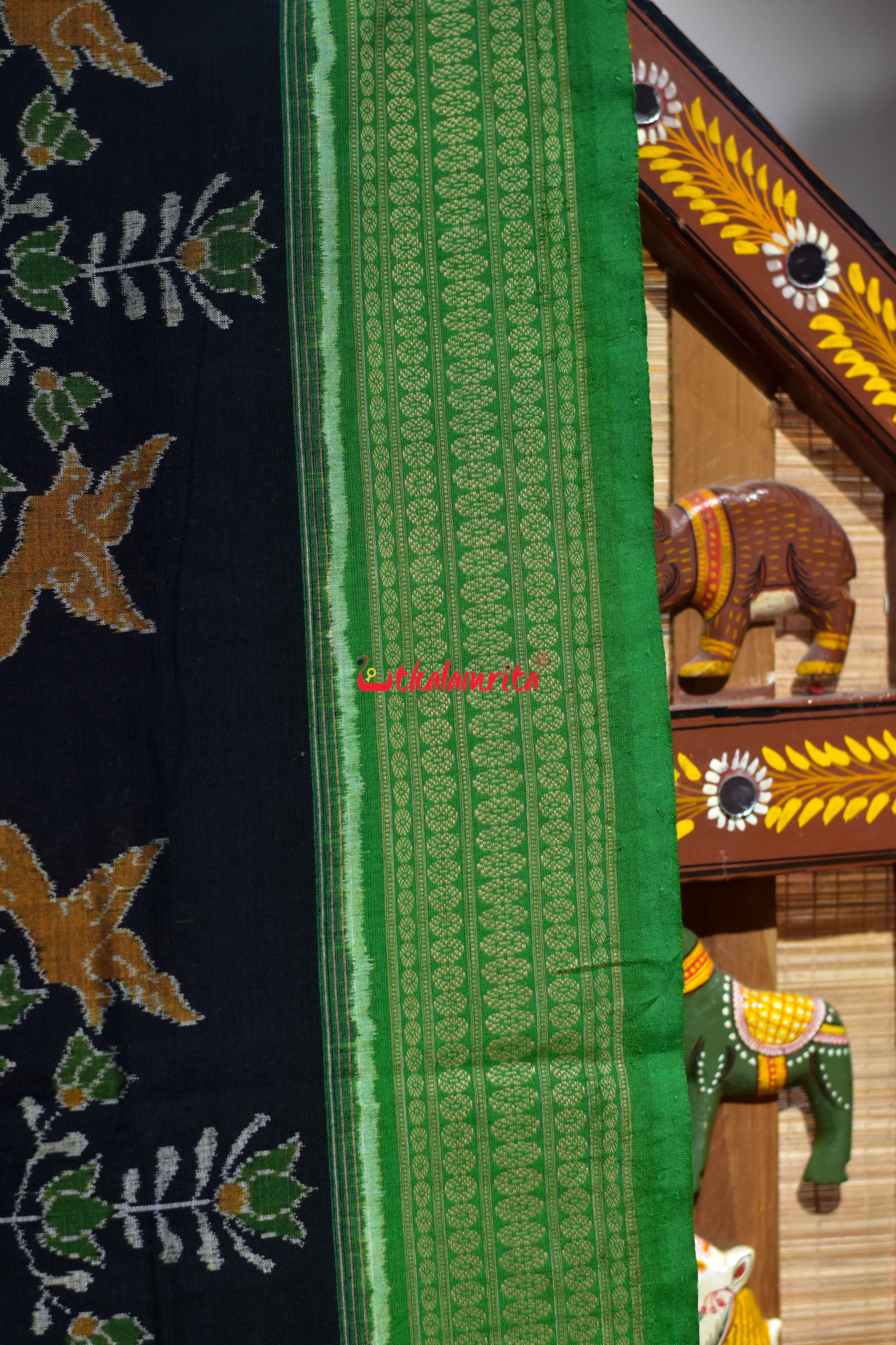 Black Green Chadhei Bana Sambalpuri Cotton Saree