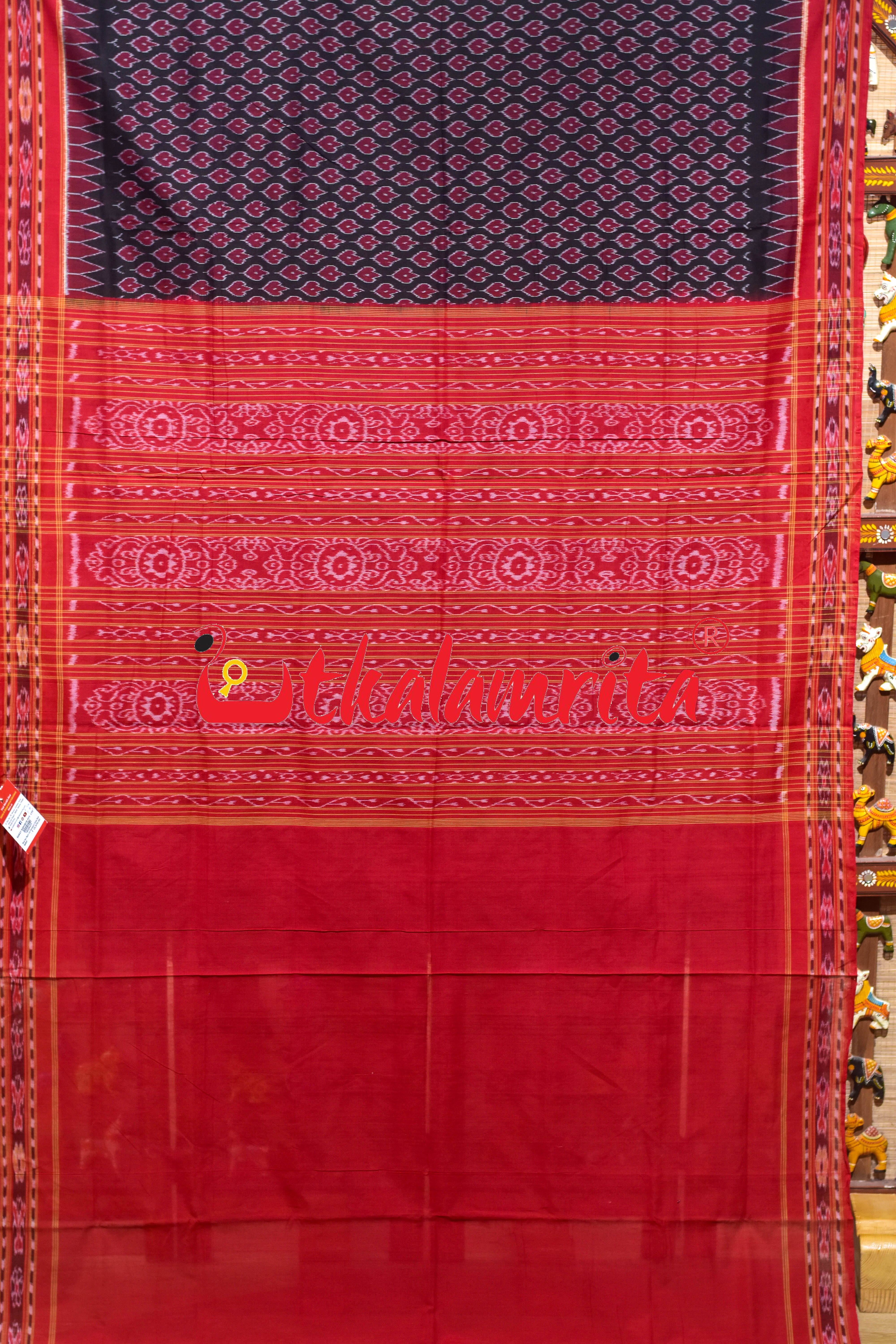 Black Red Maple Leaf Sambalpuri Cotton Saree