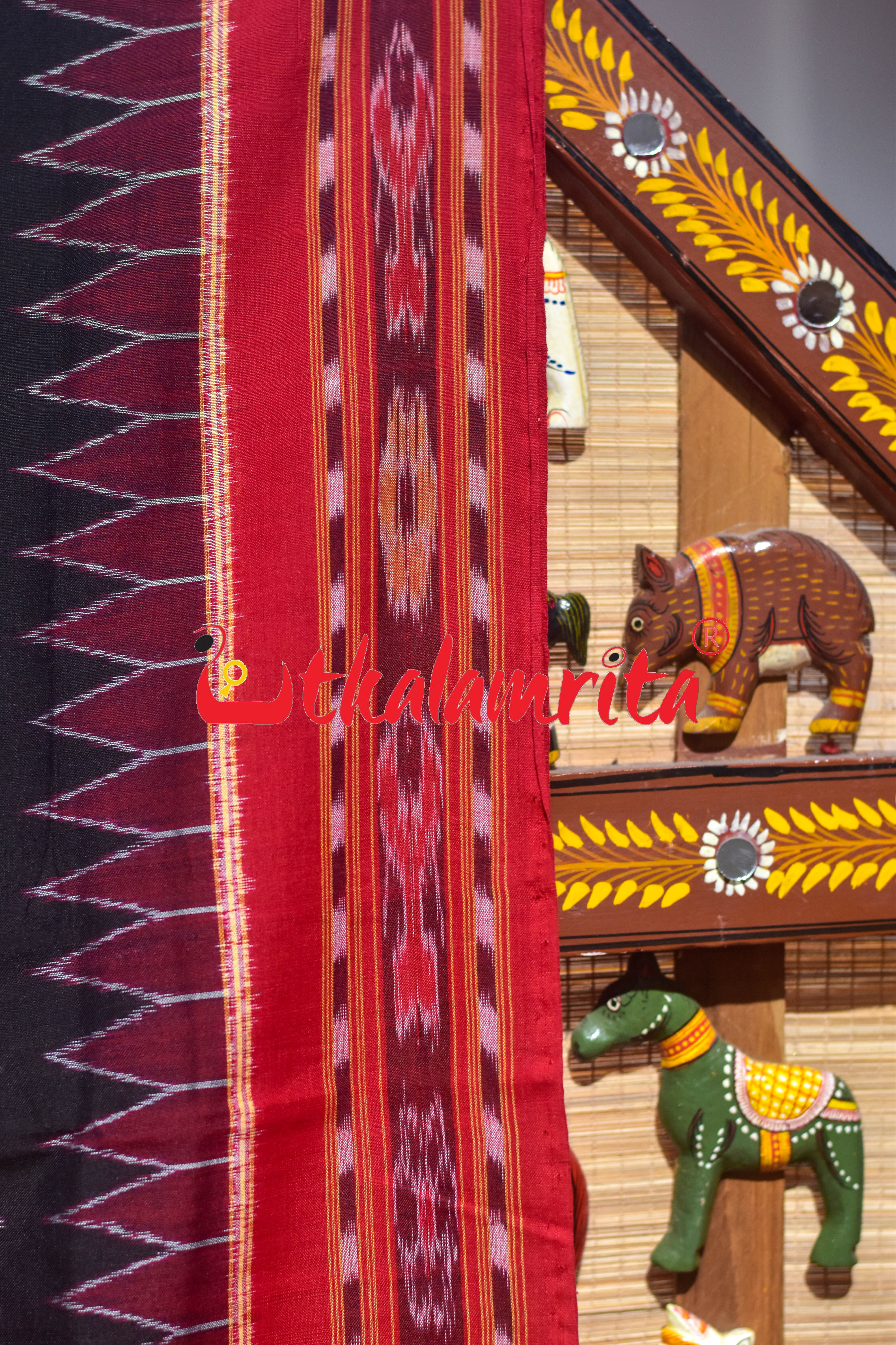 Black Red Maple Leaf Sambalpuri Cotton Saree
