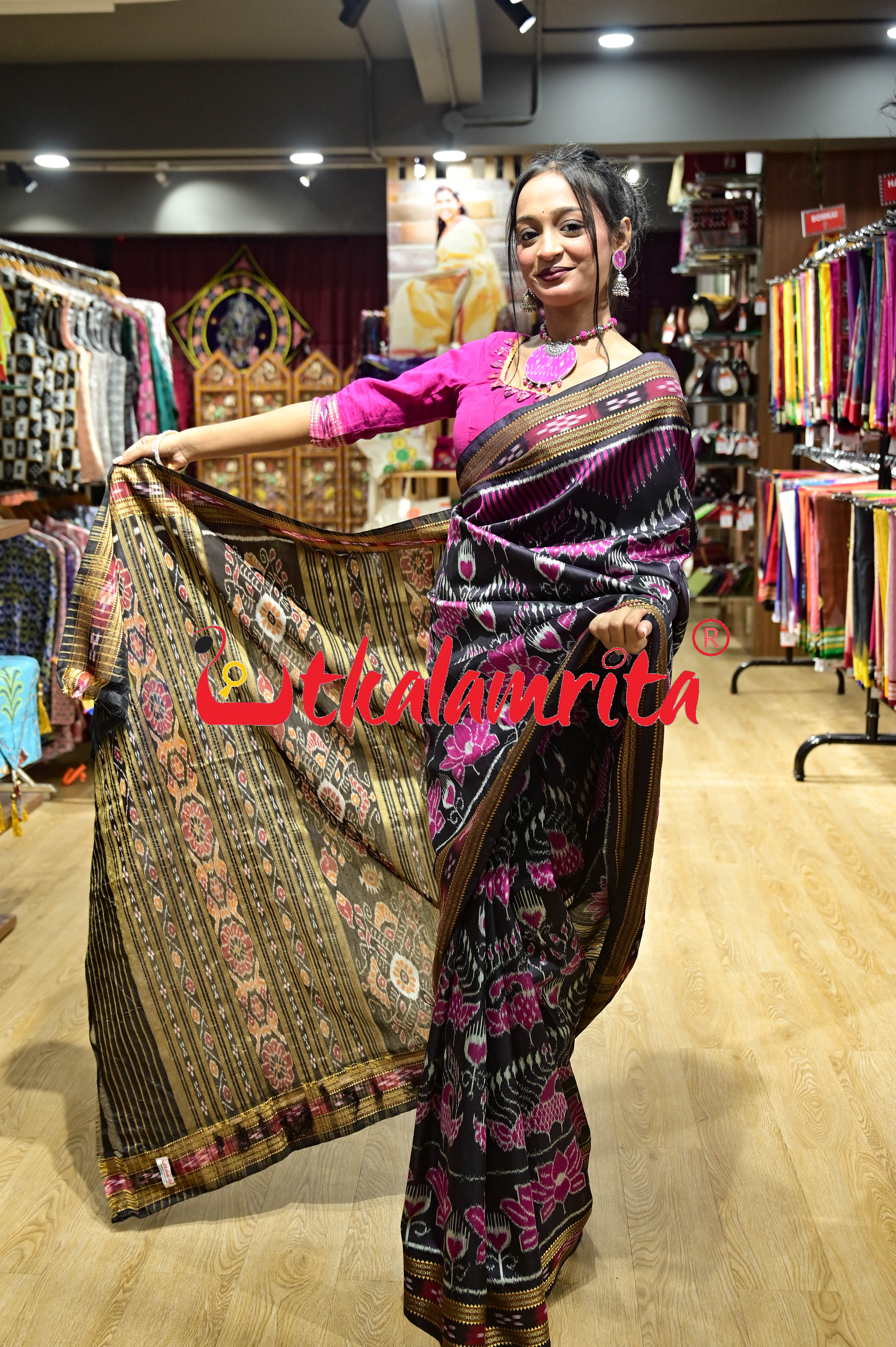 Black Mayura Body Border Pasapali Khandua Silk saree