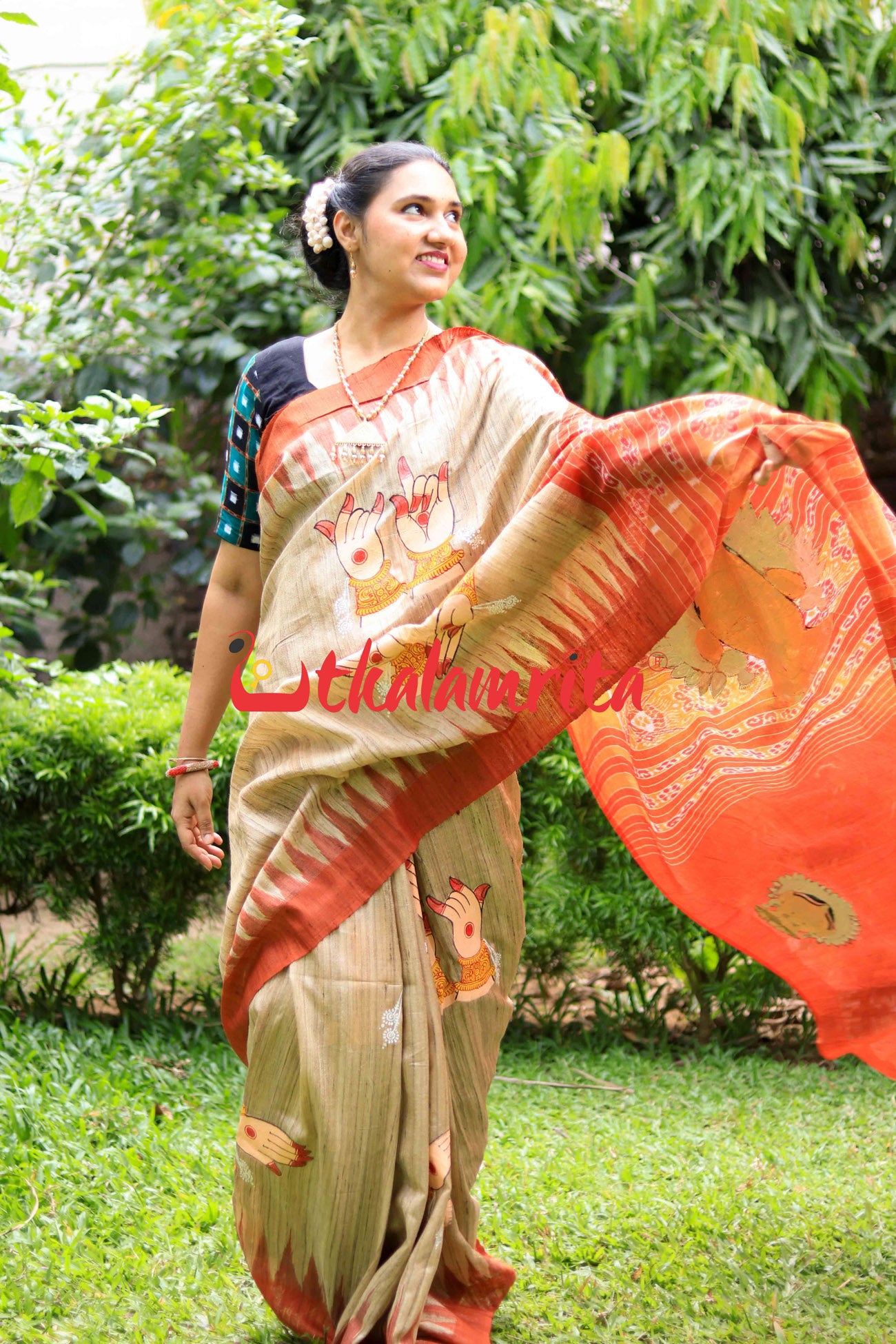 Odissi Dancers & Mudras Tussar Pattachitra Saree
