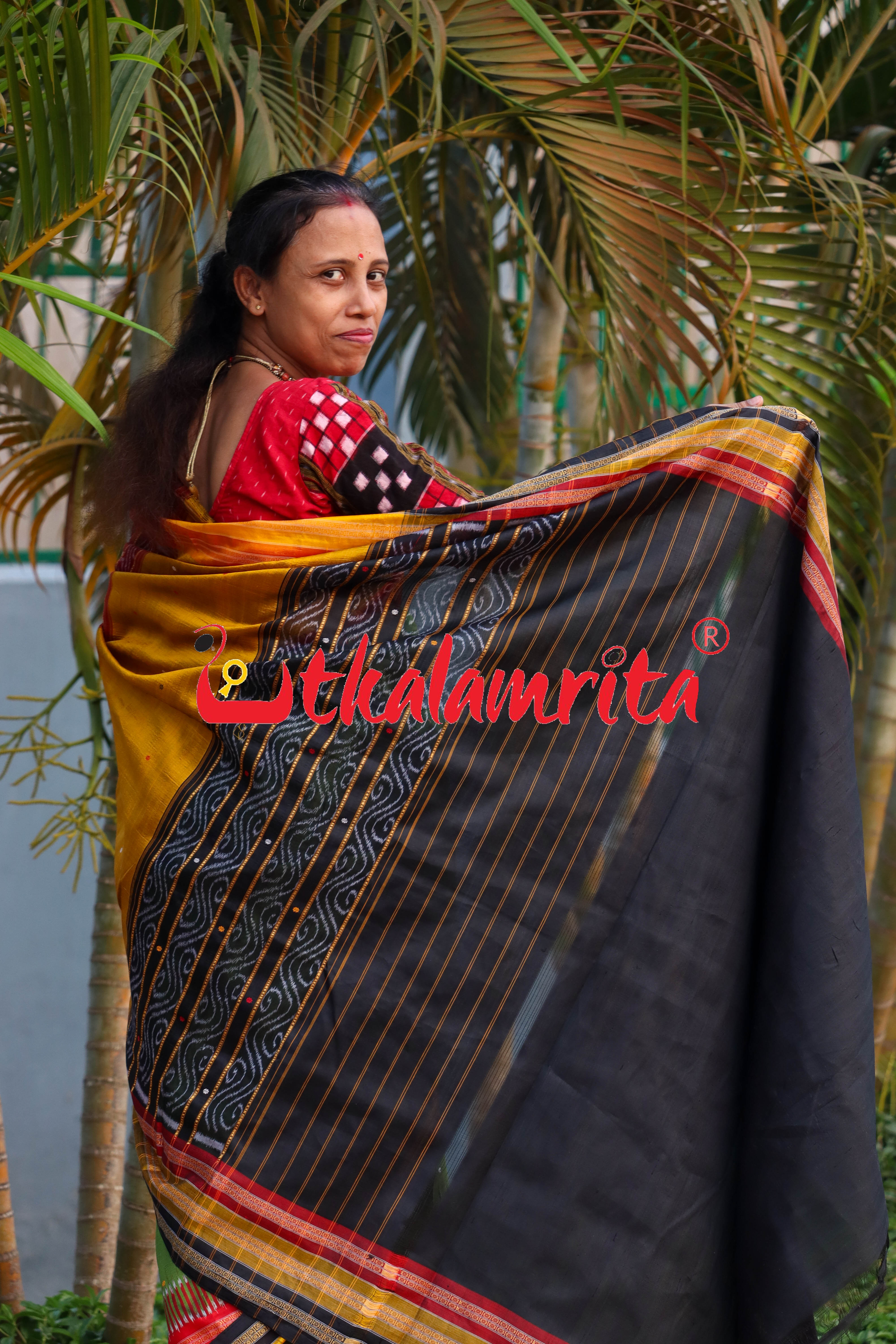 Mehendi Green Kathifera Silk Saree