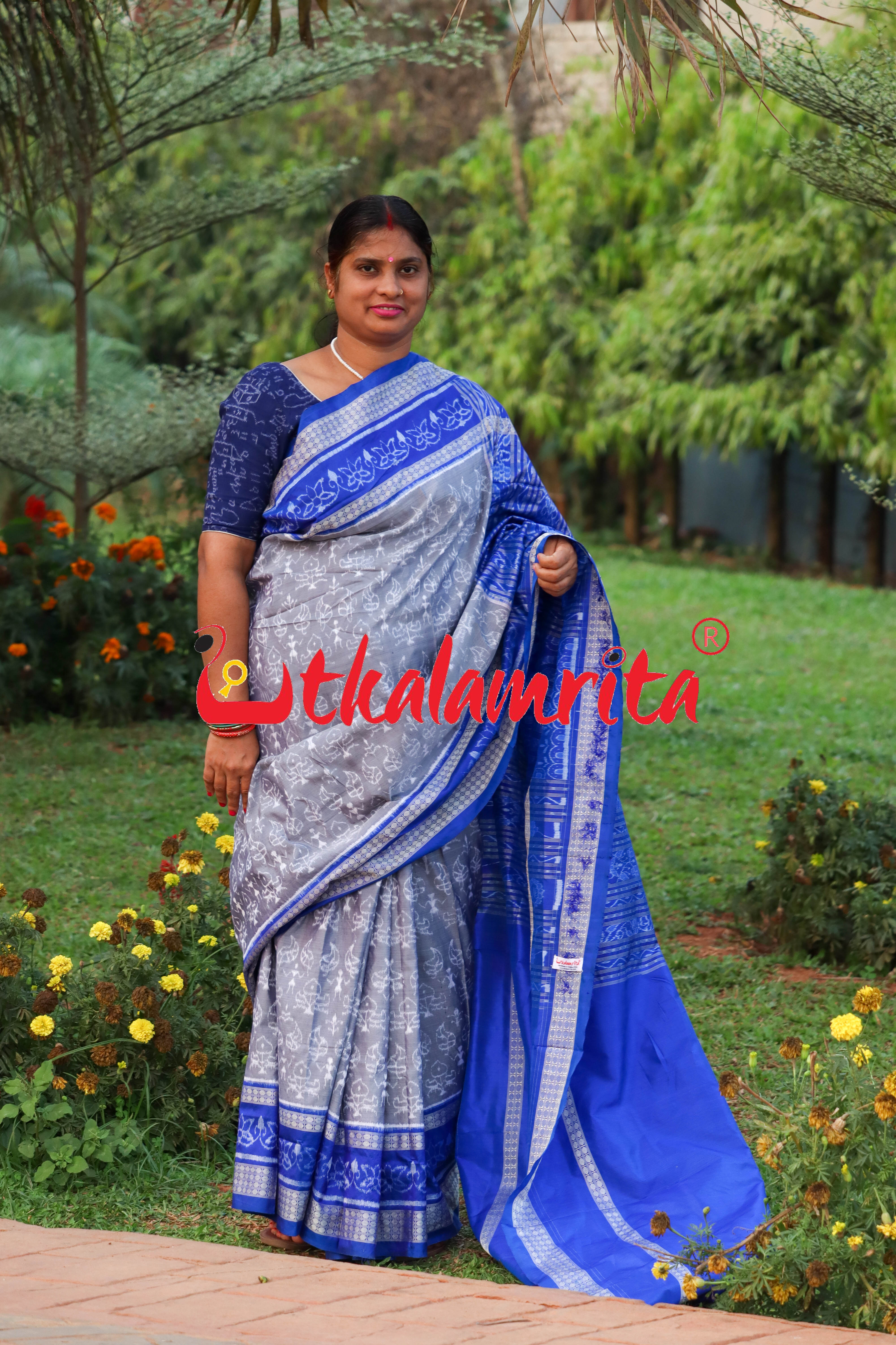 Grey Blue Leaf Lotus Sambalpuri Silk Saree