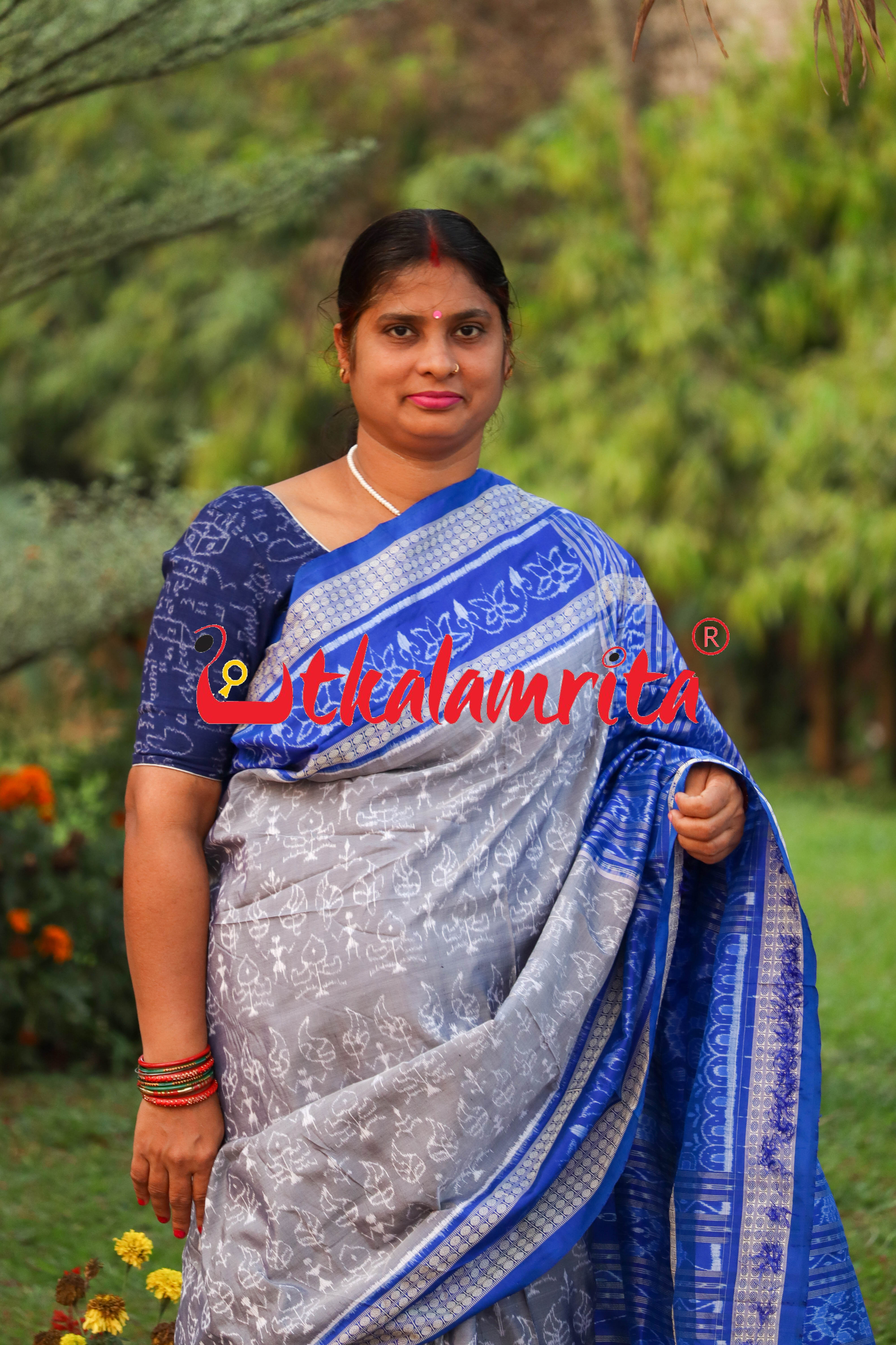 Grey Blue Leaf Lotus Sambalpuri Silk Saree