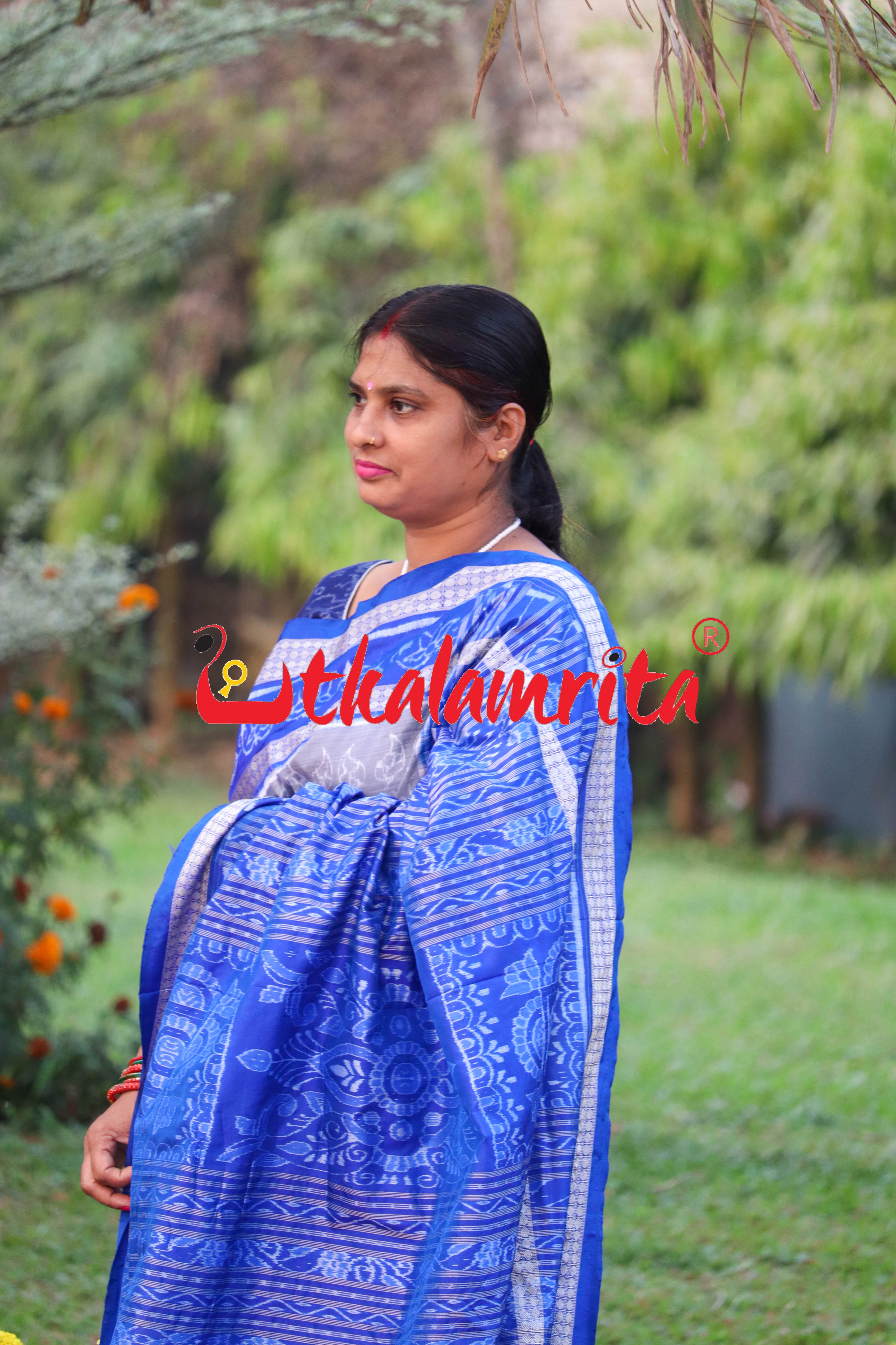 Grey Blue Leaf Lotus Sambalpuri Silk Saree