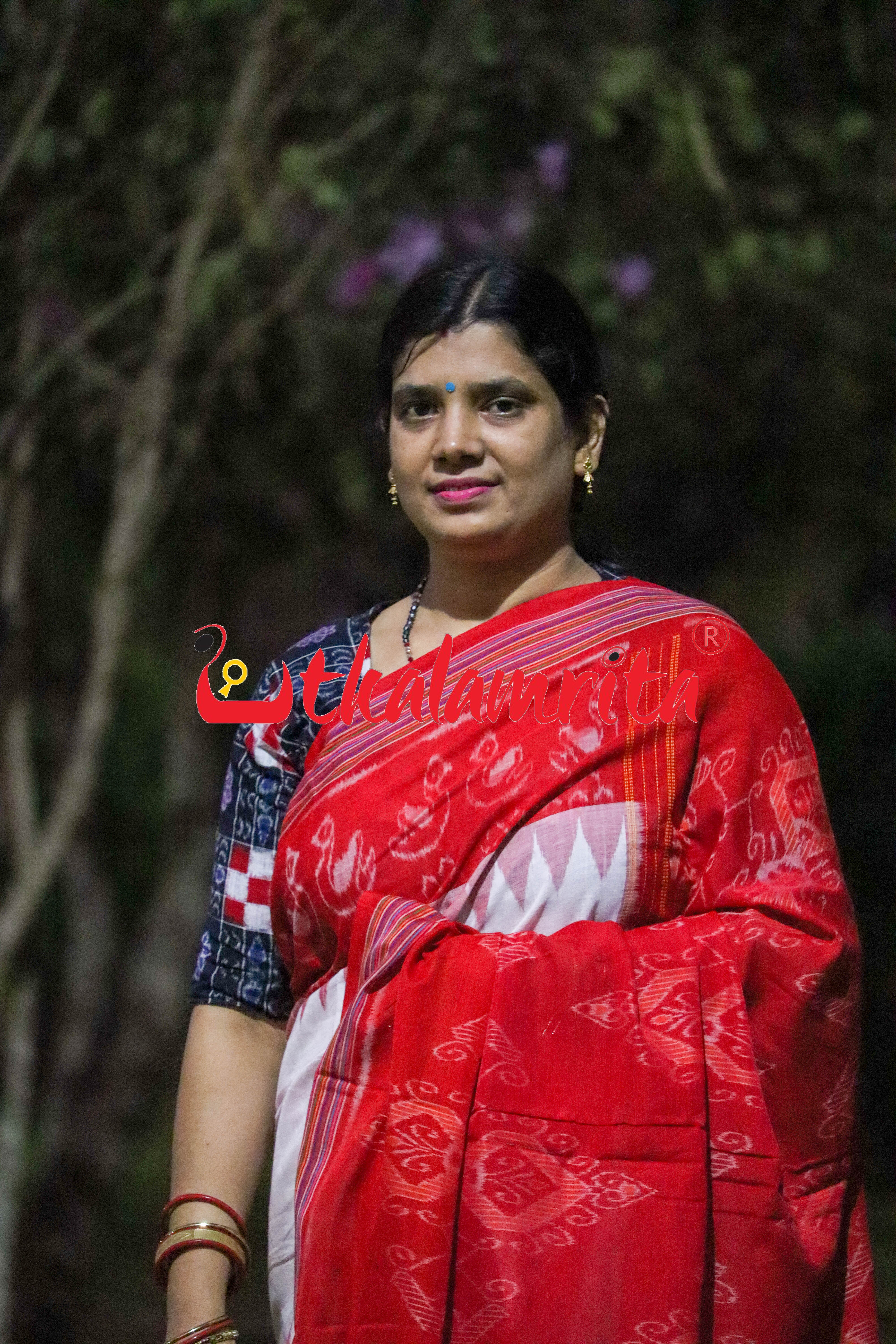 White Red Traditional Design Khandua Cotton Saree