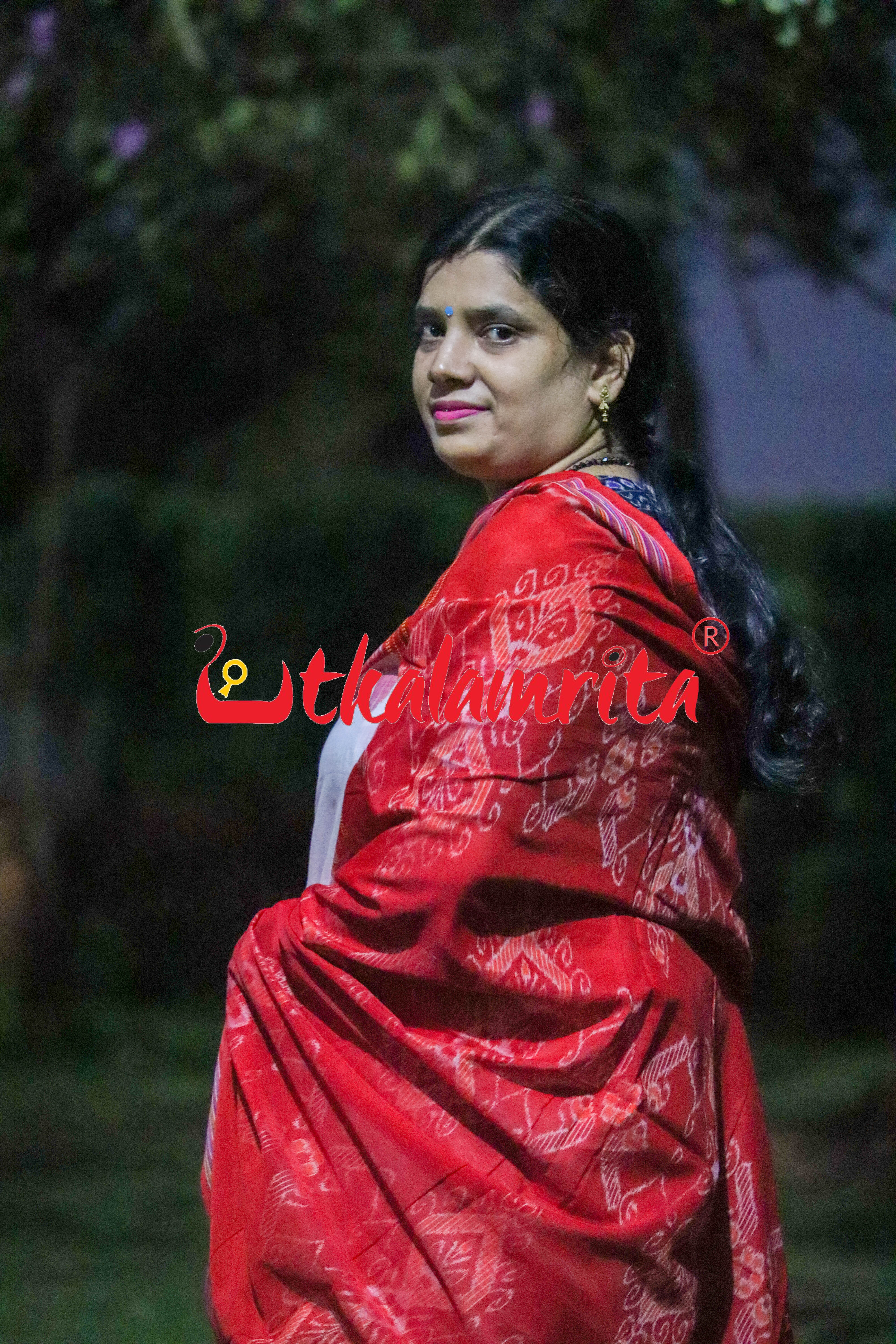 White Red Traditional Design Khandua Cotton Saree