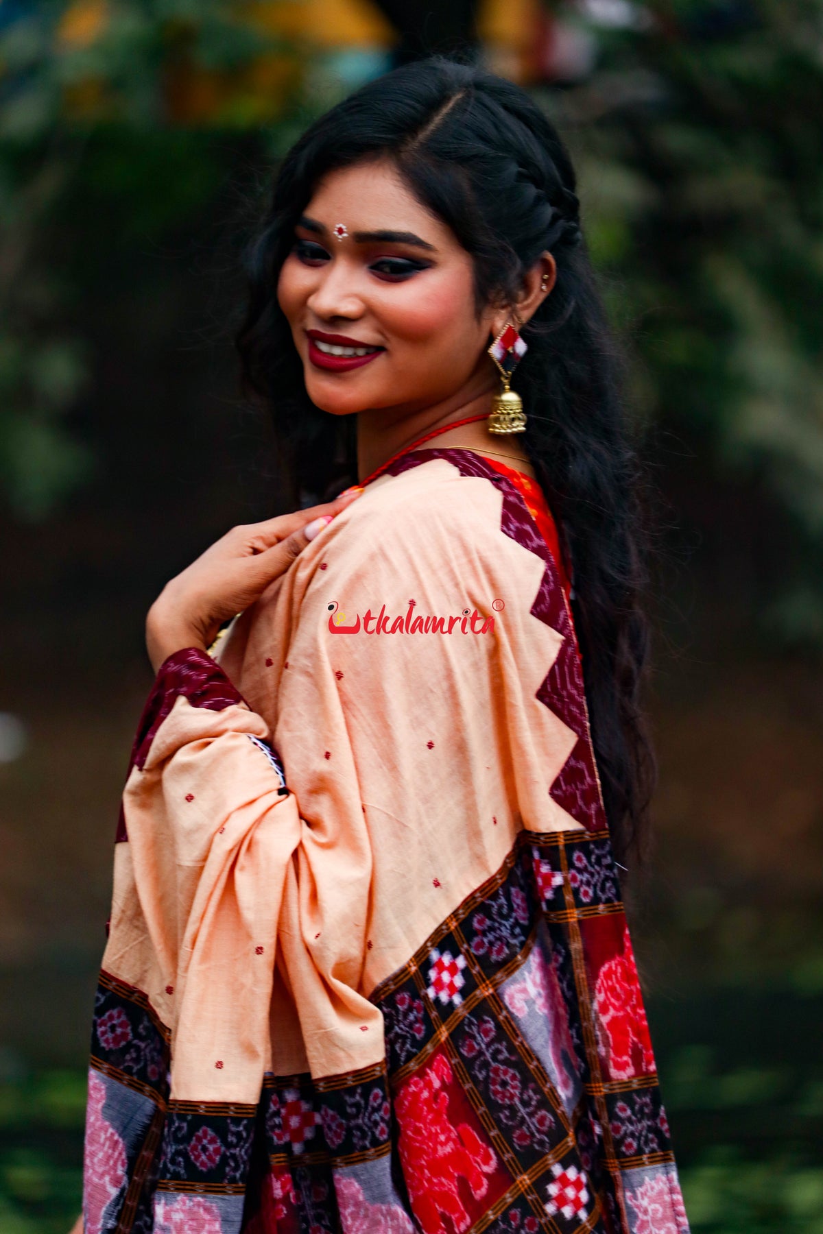 Cream with Maroon Buti Elephant Designer Cotton Saree