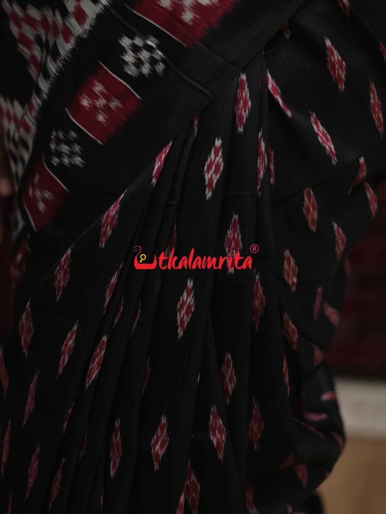 Black Body Bandha Pasapali Border Khandua Silk Saree