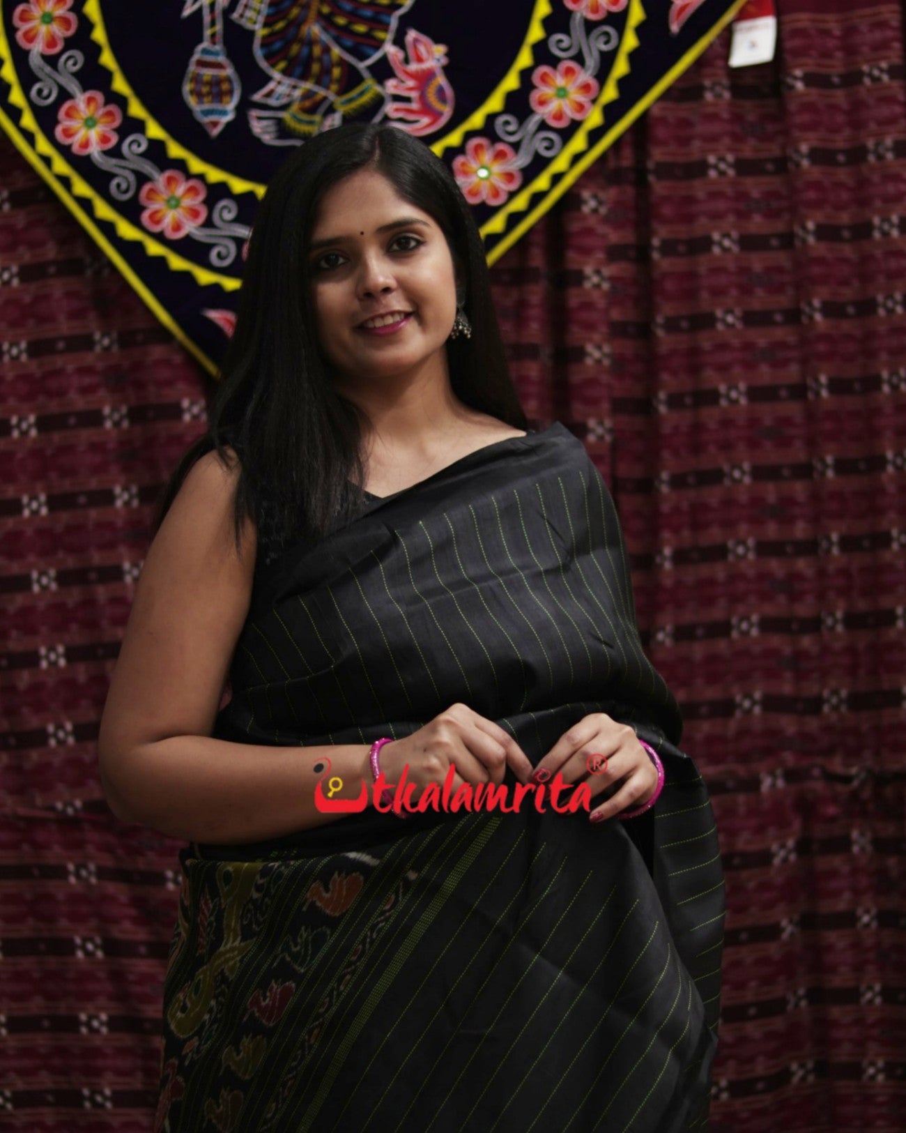 Self Unchuda Black Green Khandua Silk Saree