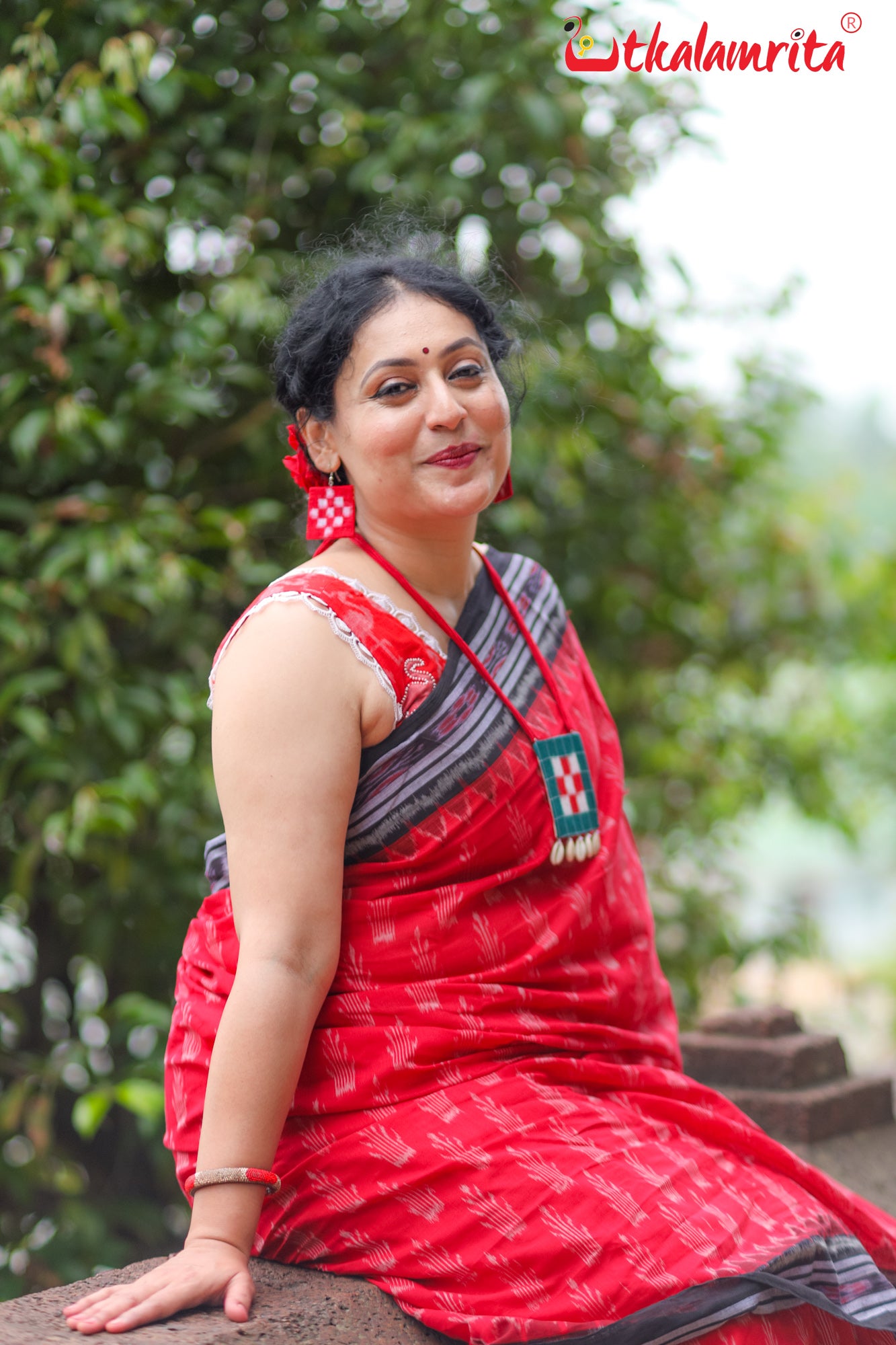 Red With Crown Khandua Cotton Saree