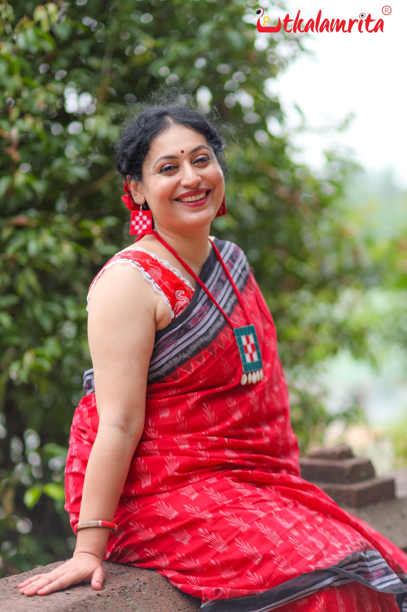 Red With Crown Khandua Cotton Saree