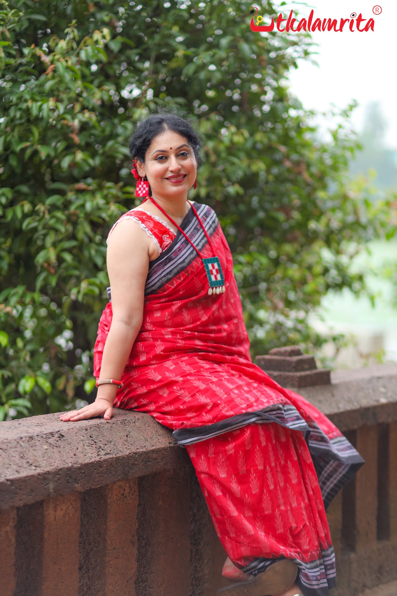 Red With Crown Khandua Cotton Saree