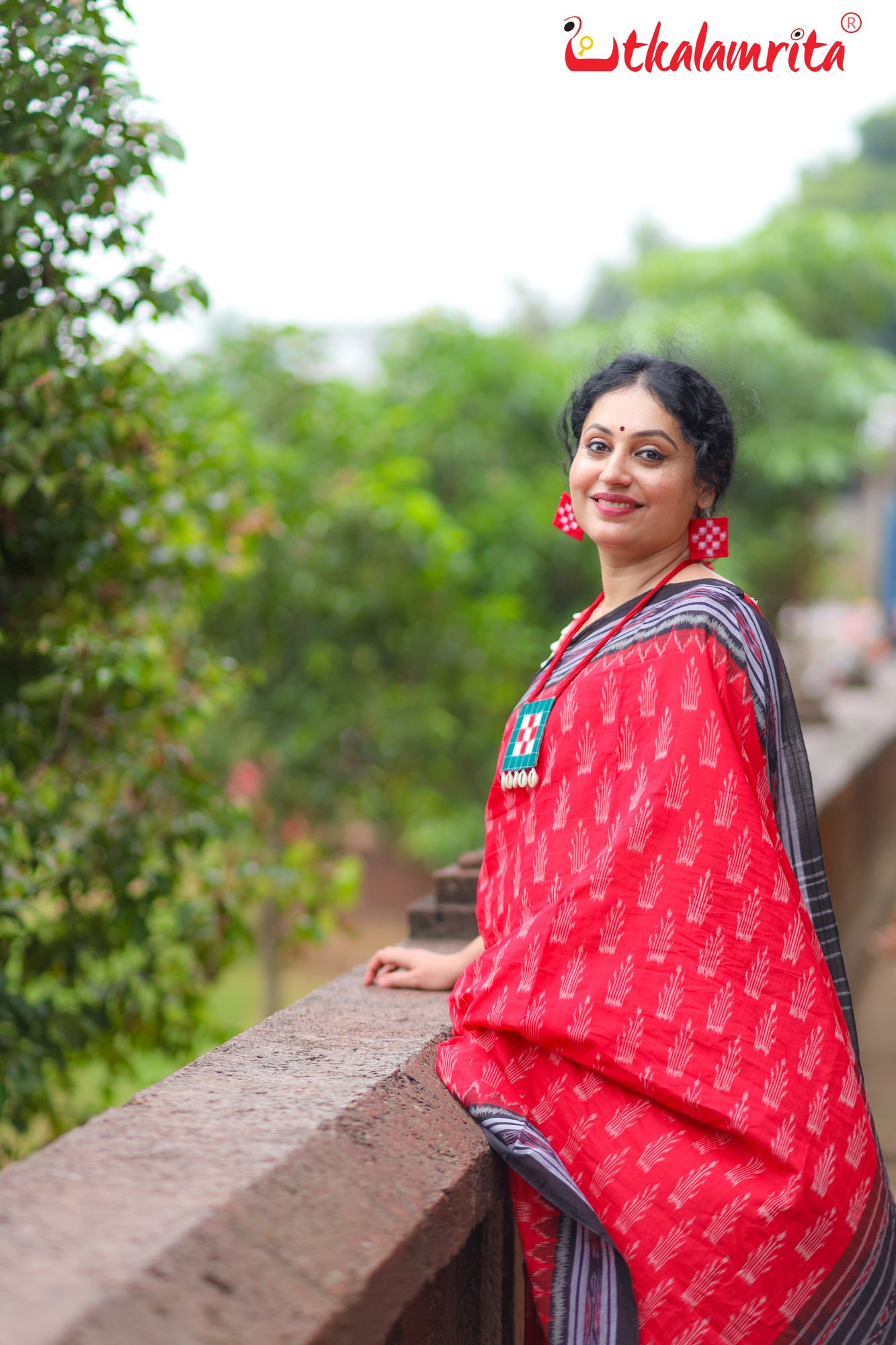 Red With Crown Khandua Cotton Saree