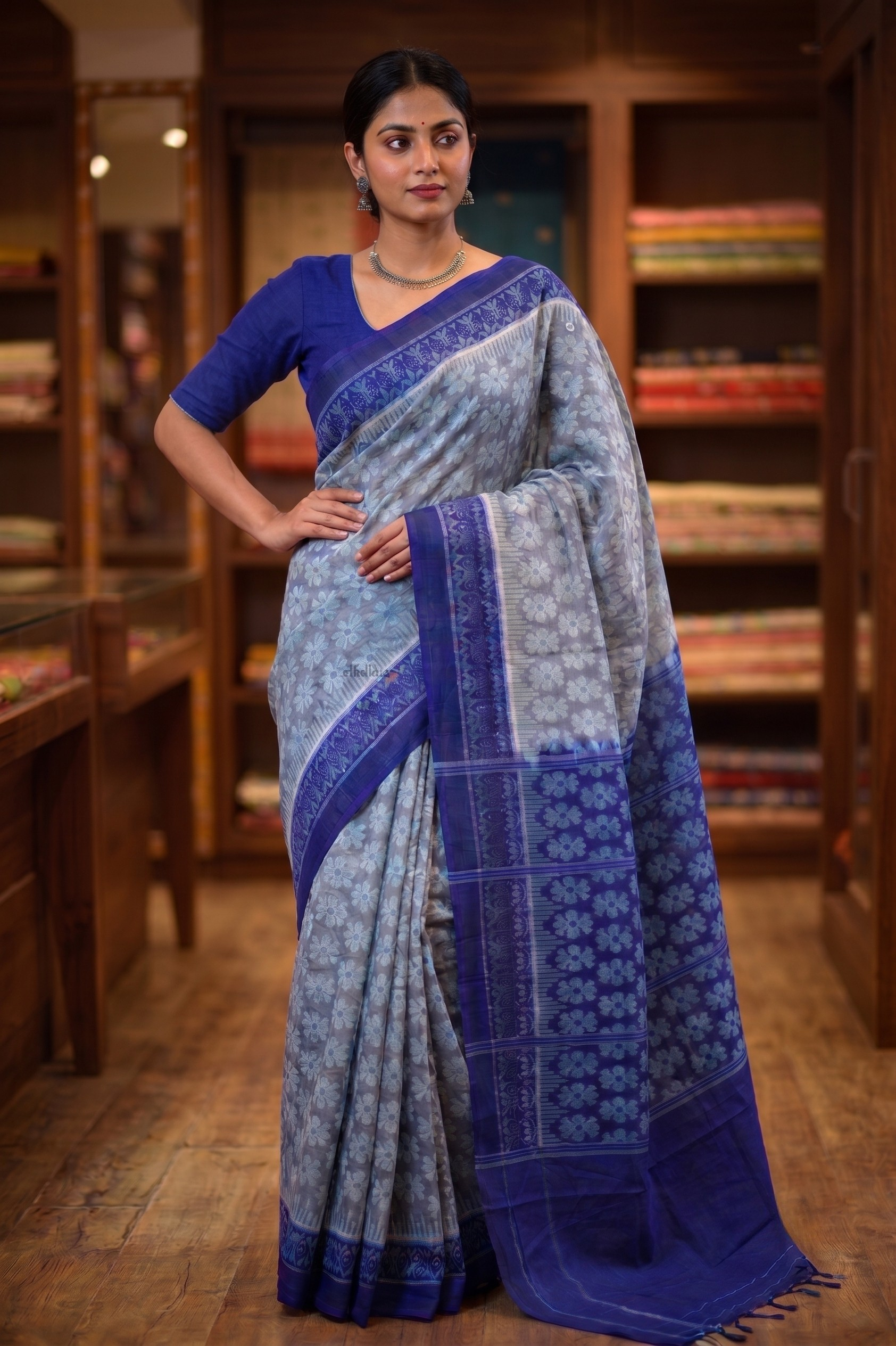Grey Blue Flower Sambalpuri Cotton Saree