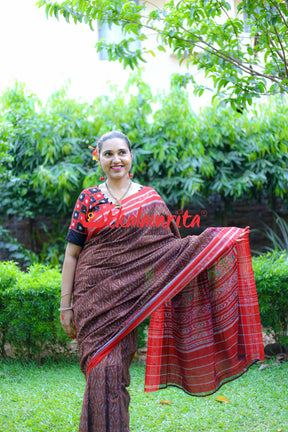 Golden Brown Red Tiny Flowers Saree