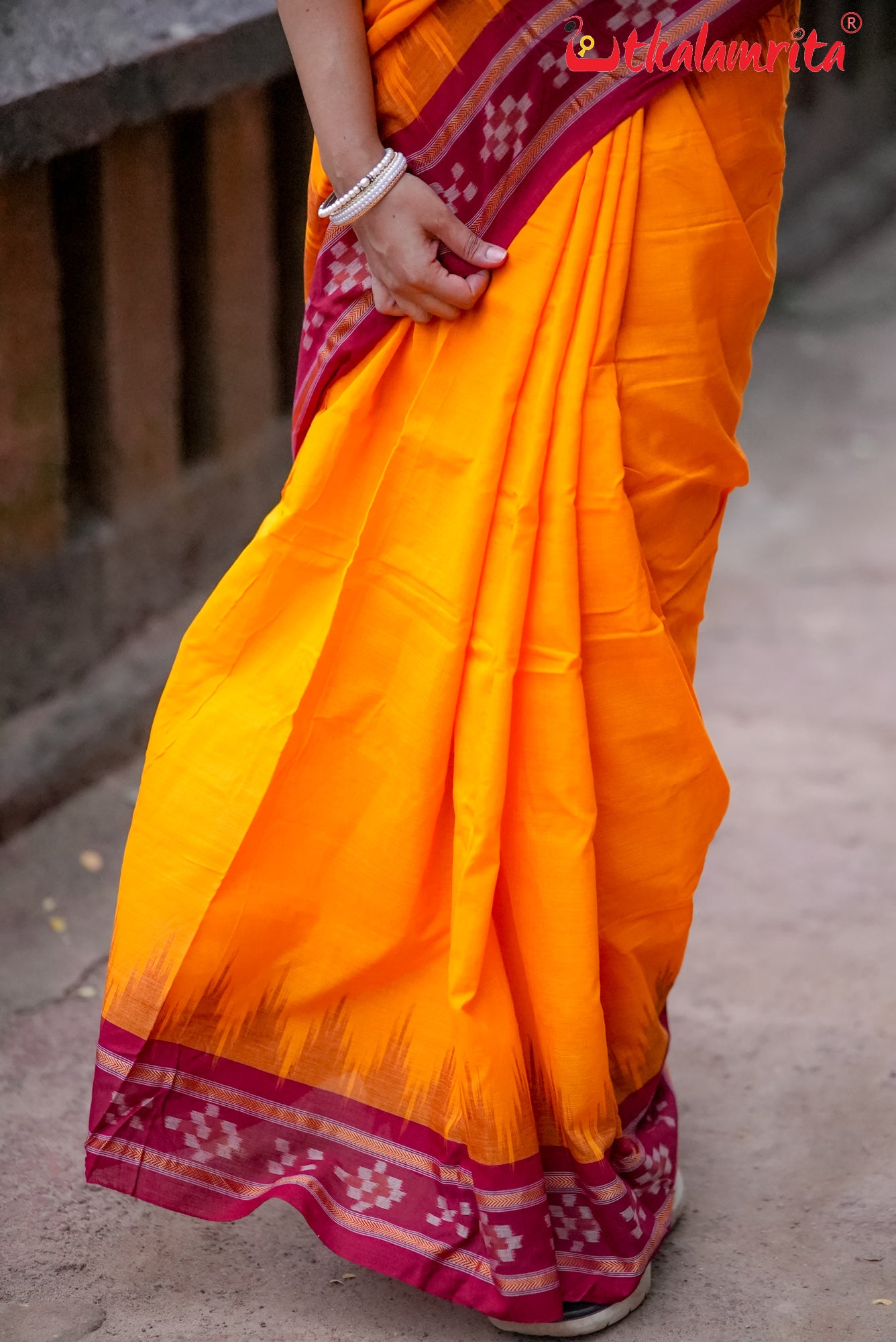 Yellow Pasapali Border Khandua Cotton Saree