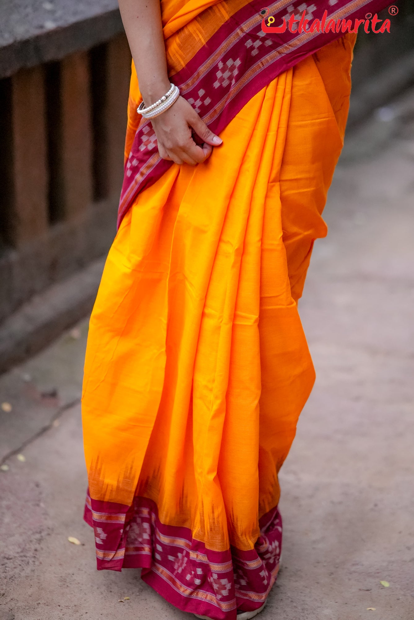 Yellow Pasapali Border Khandua Cotton Saree