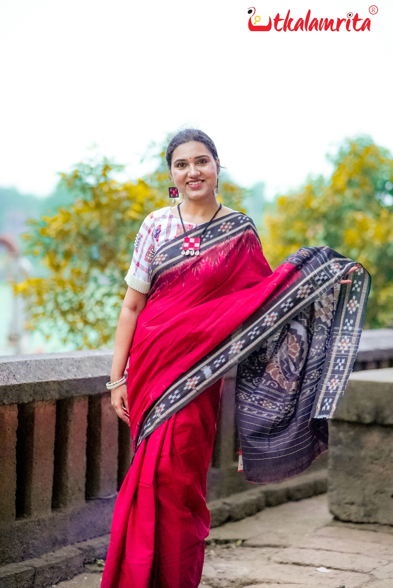 Maroon Kumbha Pasapali Border Khandua Cotton Saree