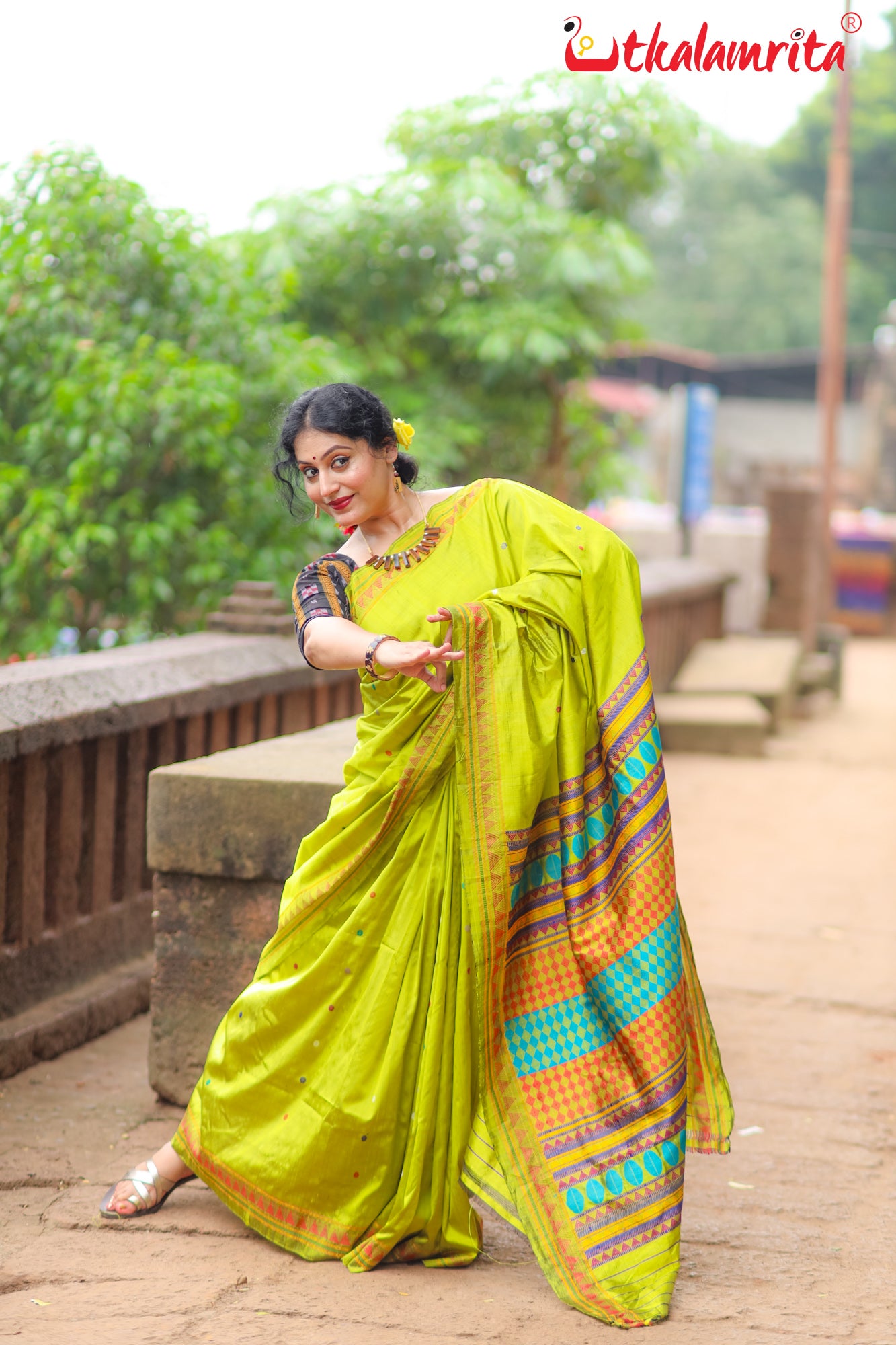 Lemon Beauty Dongria Silk Saree