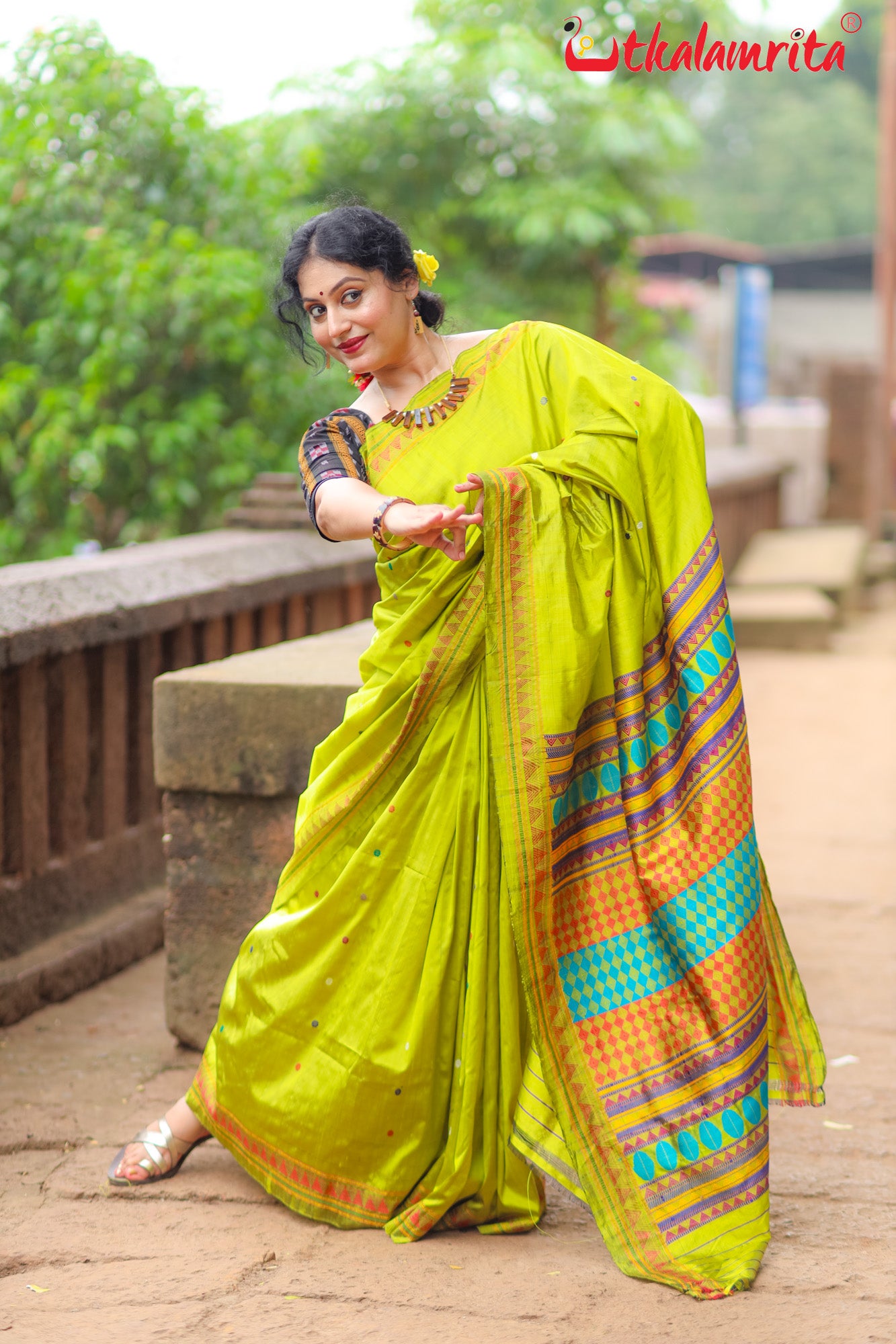 Lemon Beauty Dongria Silk Saree