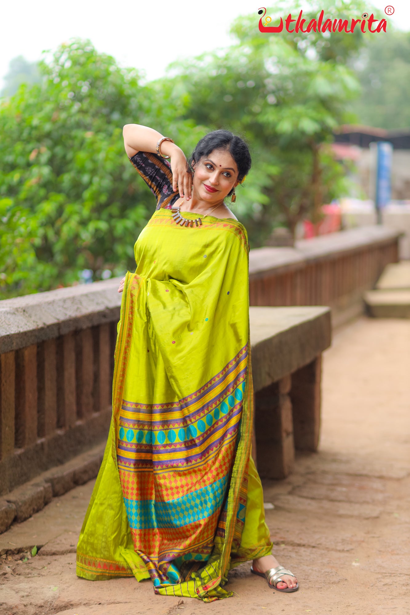 Lemon Beauty Dongria Silk Saree