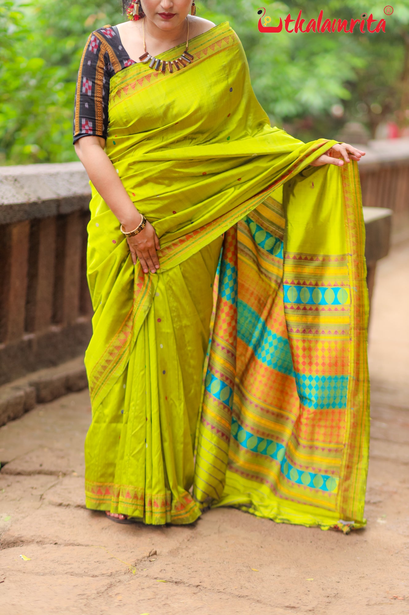 Lemon Beauty Dongria Silk Saree