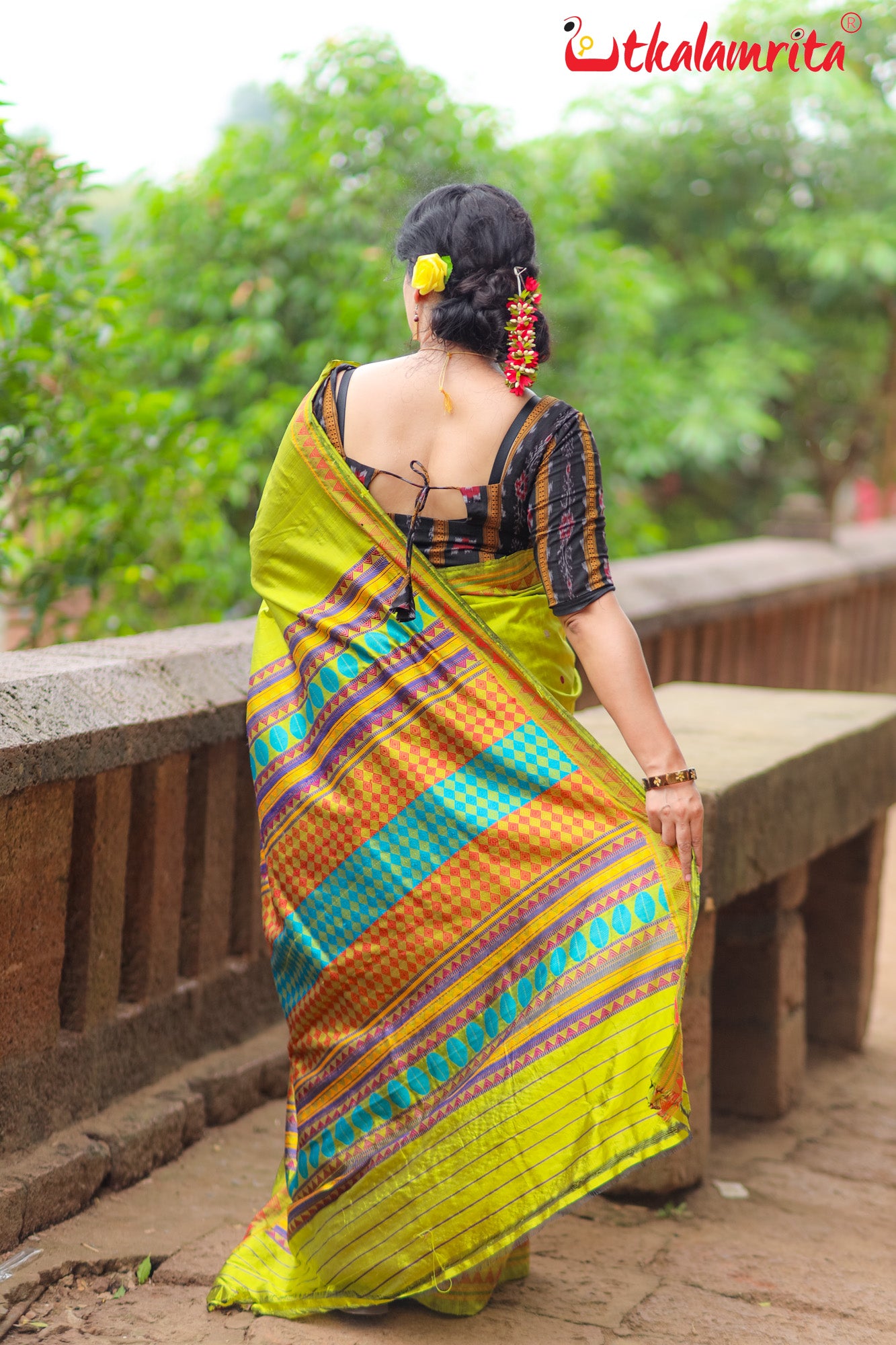 Lemon Beauty Dongria Silk Saree