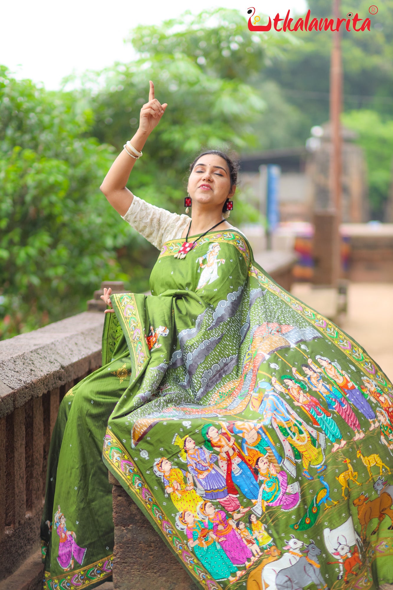 Mehndi Giri Gobardhan Pattachitra Silk Saree